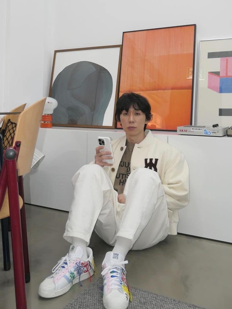 SERIES Hipster Pigment Dying Pants White 착용 스타일 - 4