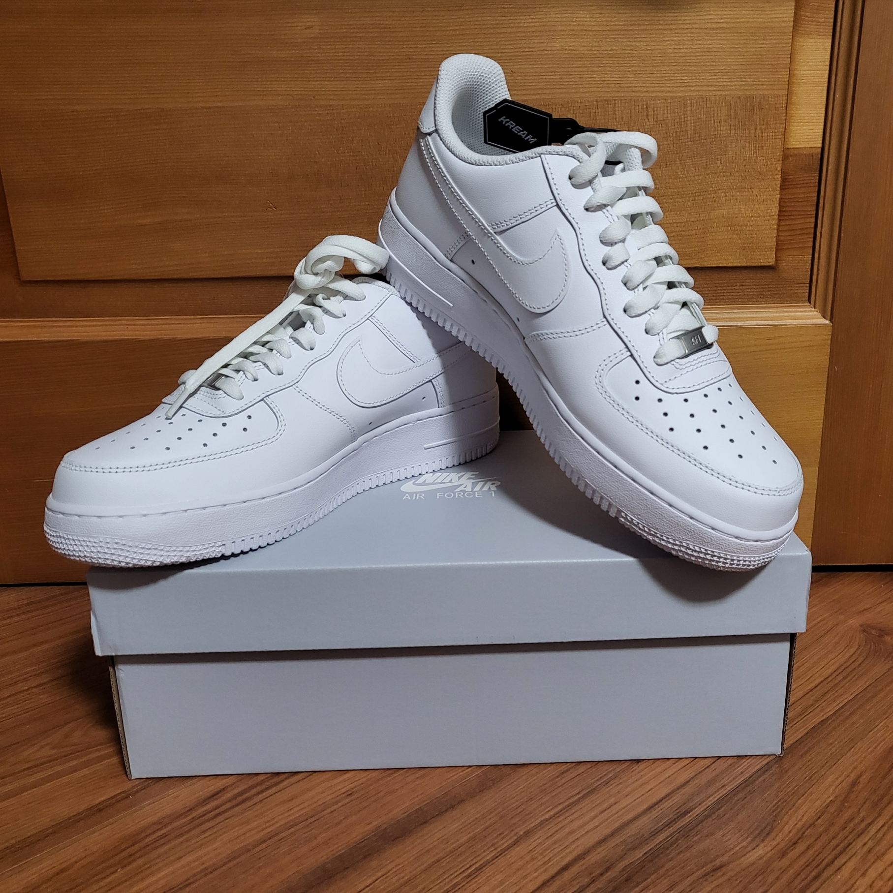Nike Air Force 1 '07 Low White 착용 스타일
