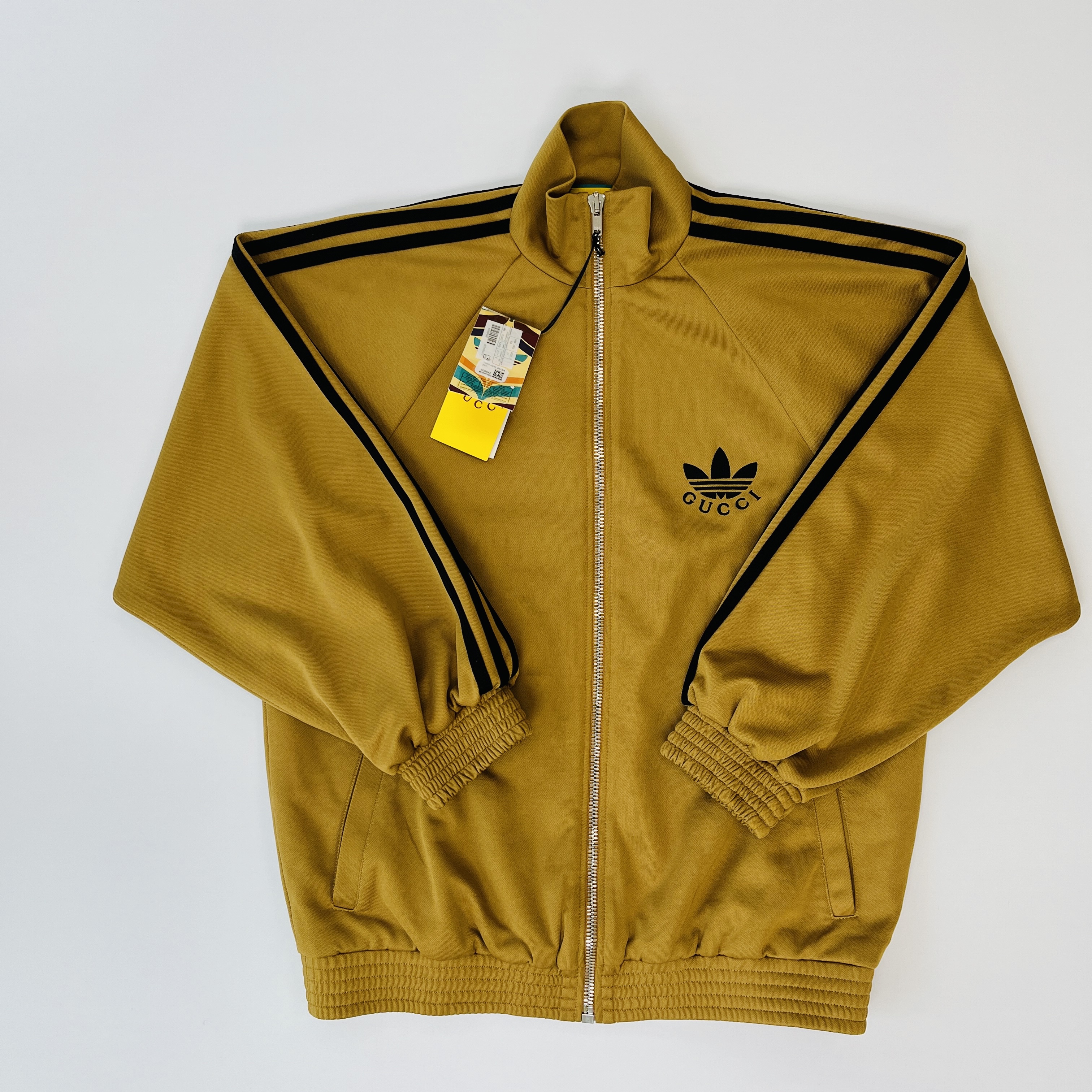 Gucci x Adidas Cotton Jersey Zip Jacket Beige Black 착용 스타일 - 3