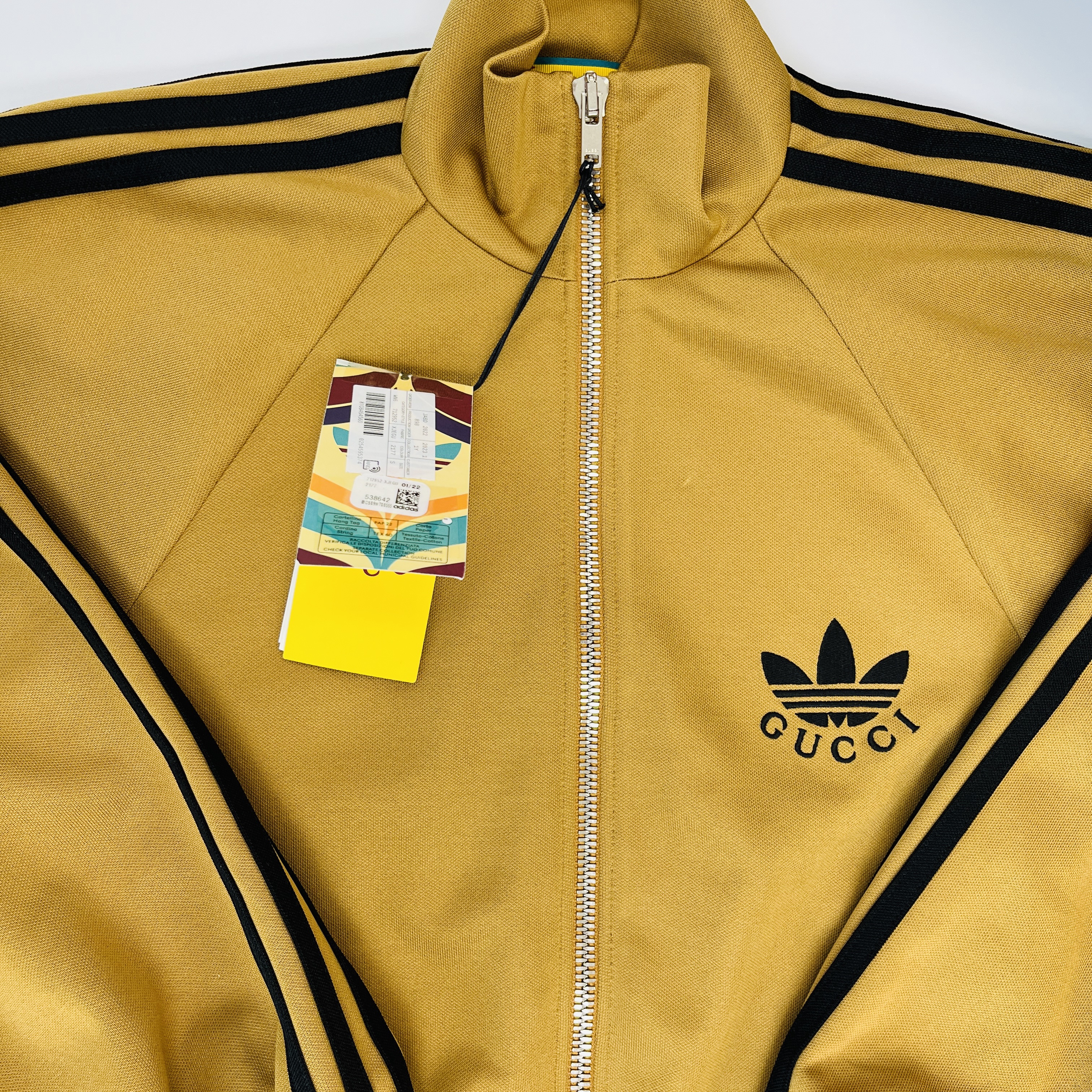 Gucci x Adidas Cotton Jersey Zip Jacket Beige Black 착용 스타일 - 1
