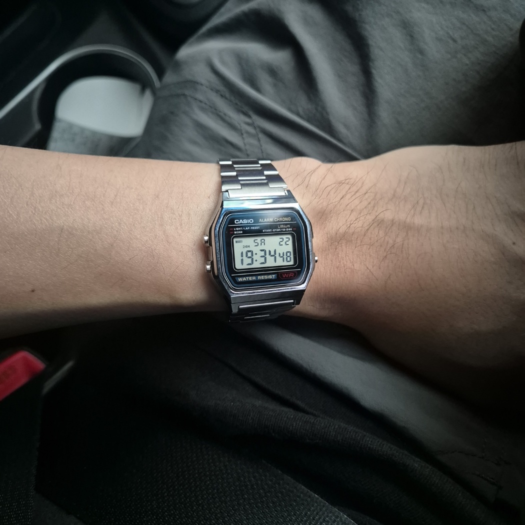 Casio A-158WA-1 착용 스타일 - 2