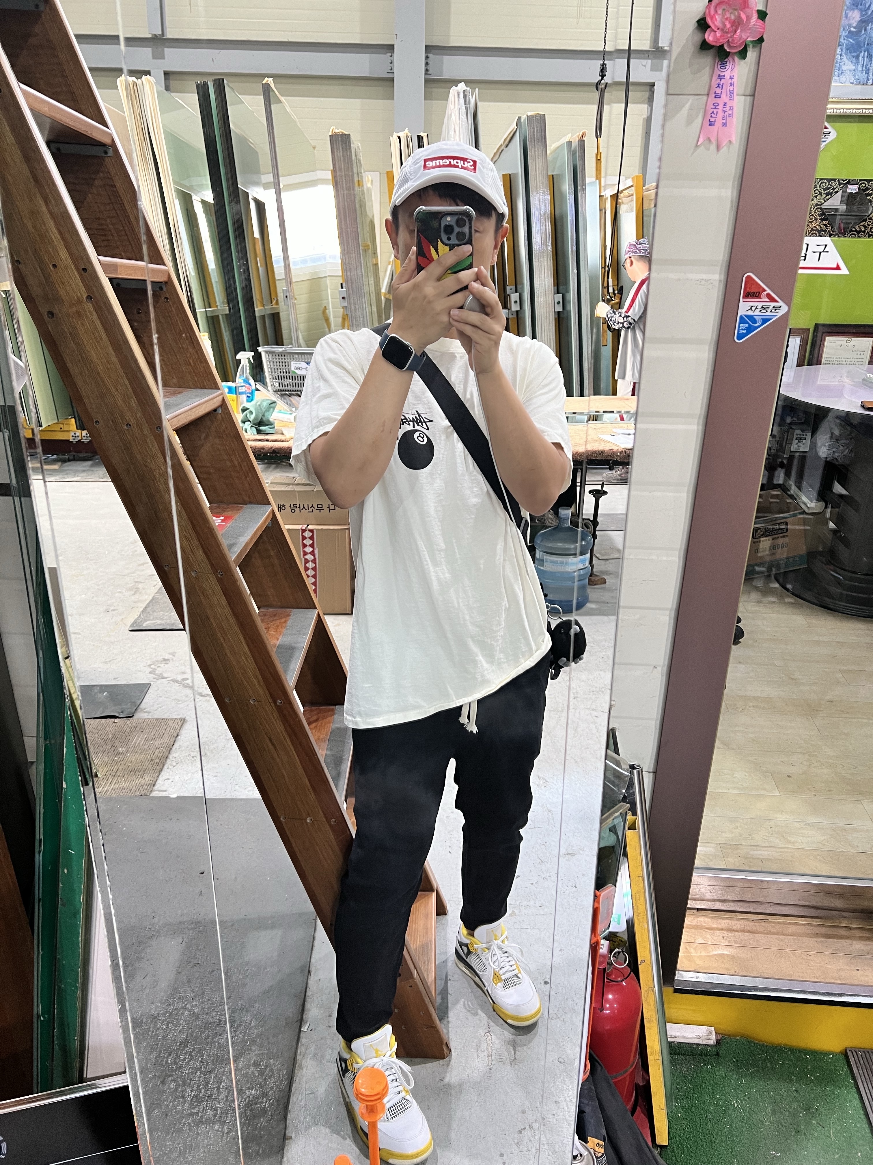 Supreme Mesh Side Panel Camp Cap White - 24SS, (W) Jordan 4 Retro Vivid Sulfur 착용 스타일