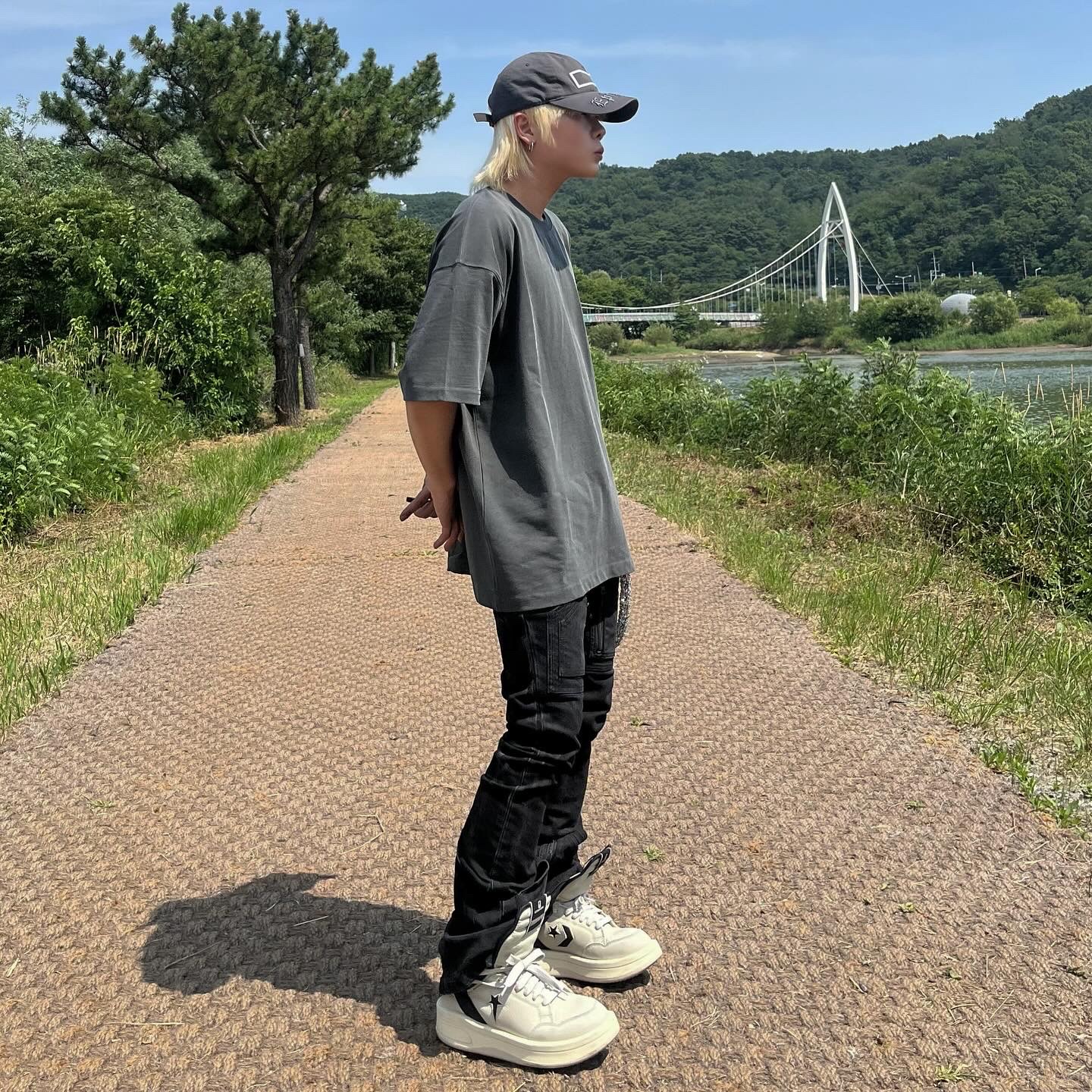 Converse x Drkshdw Turbowpn Pelican 착용 스타일 - 5