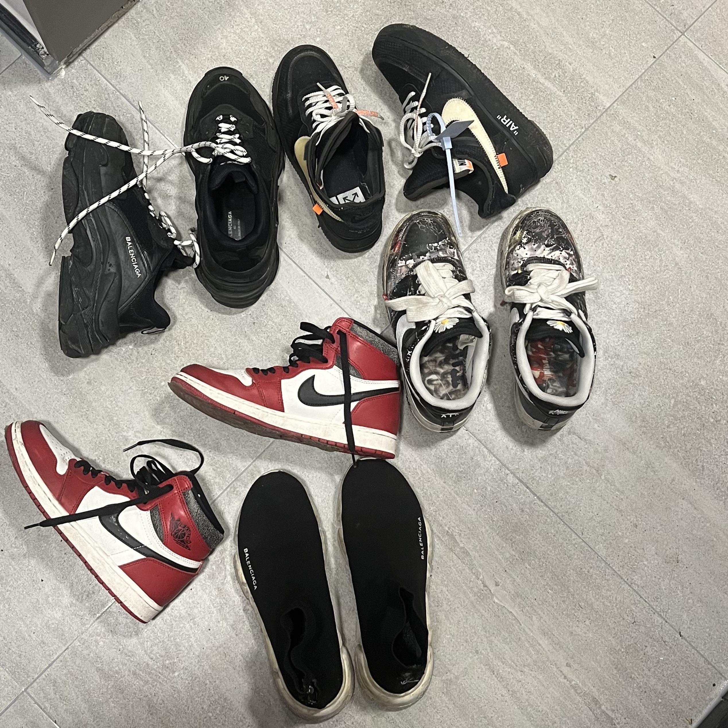 Balenciaga Triple S Black, Jordan 1 Retro High OG Chicago 2022 착용 스타일 - 2