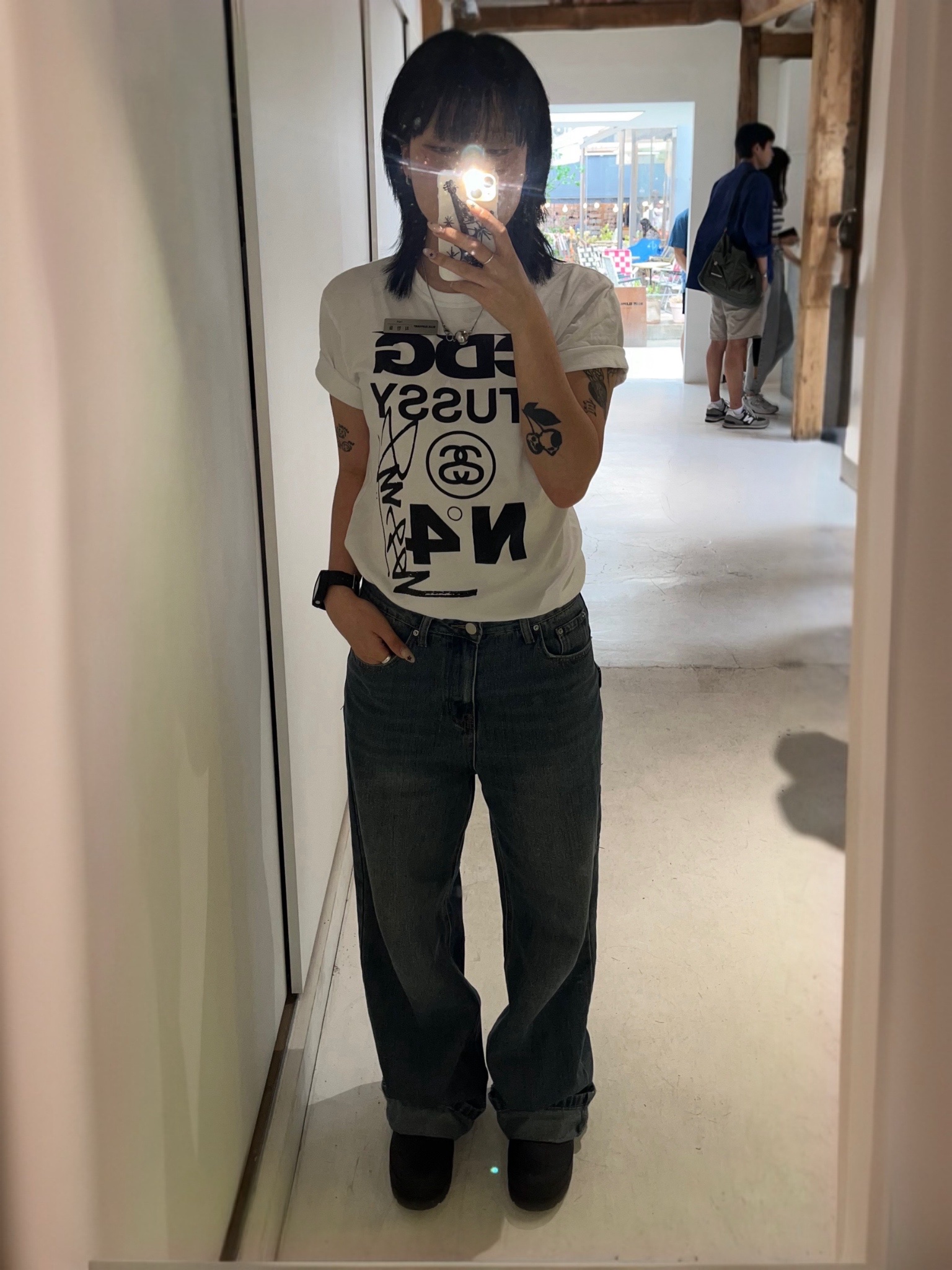 (W) Hunter Play Short Rain Boots Black, CDG x Stussy T-Shirt White 착용 스타일