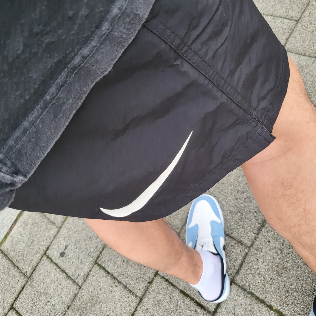 Nike x Stussy Shorts Black (FJ9167-010) 착용 스타일 - 2