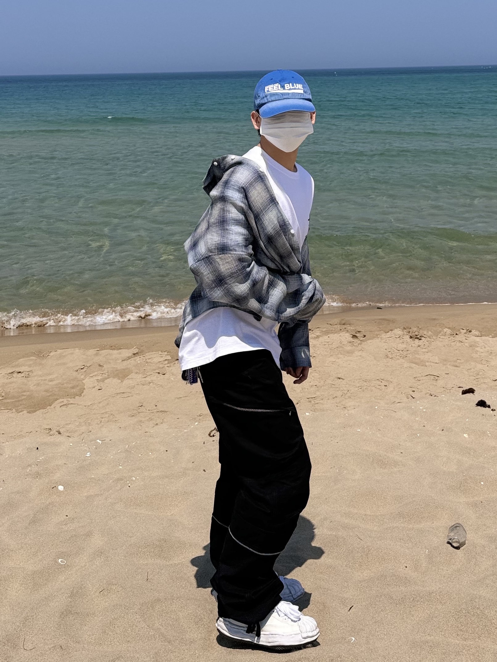 Nonnod Flexible String Check Shirt Japanese Linen Blue, Farfromwhat Far Round Cargo Pants Black 착용 스타일 - 3