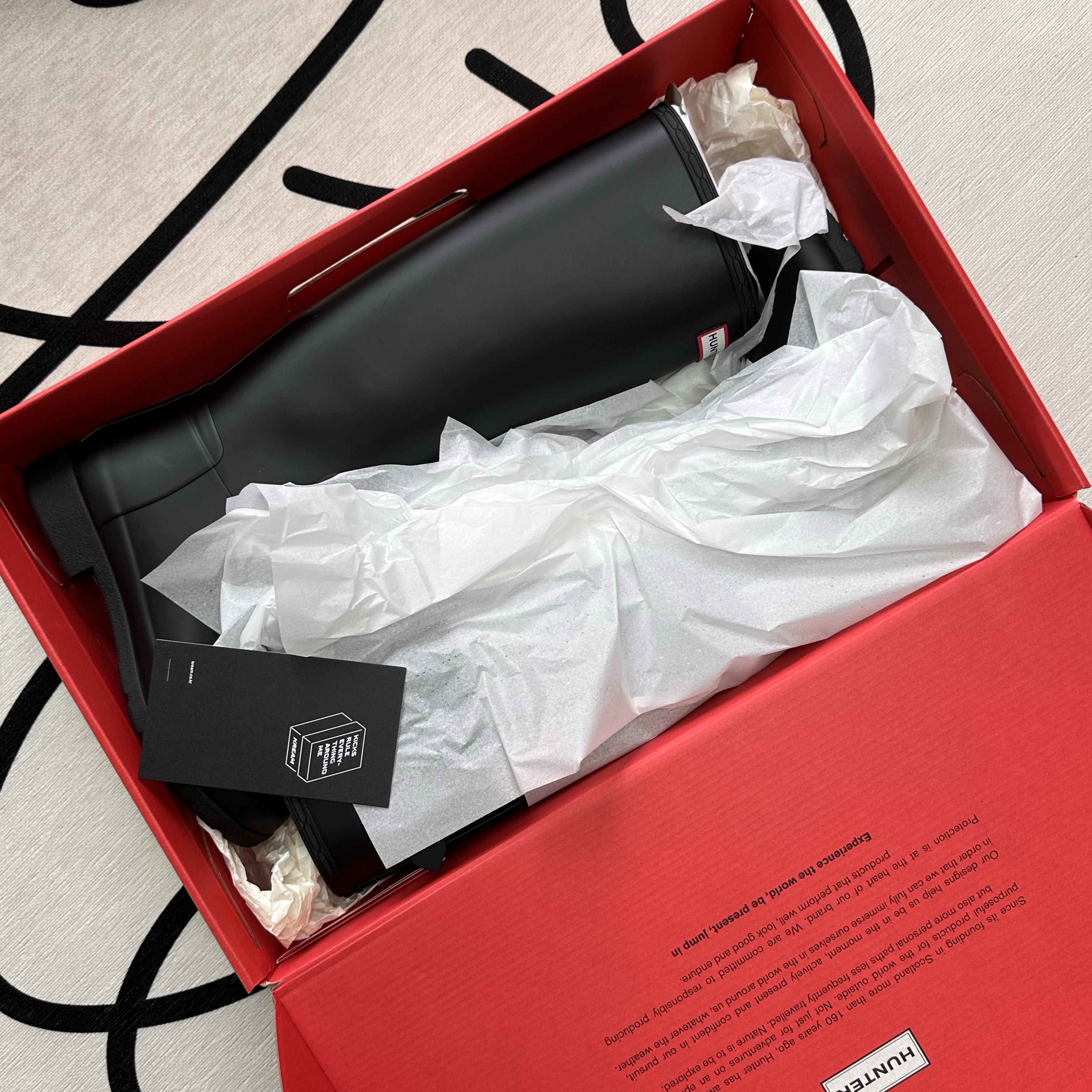 (W) Hunter Original Refined Tall Rain Boots Black 착용 스타일