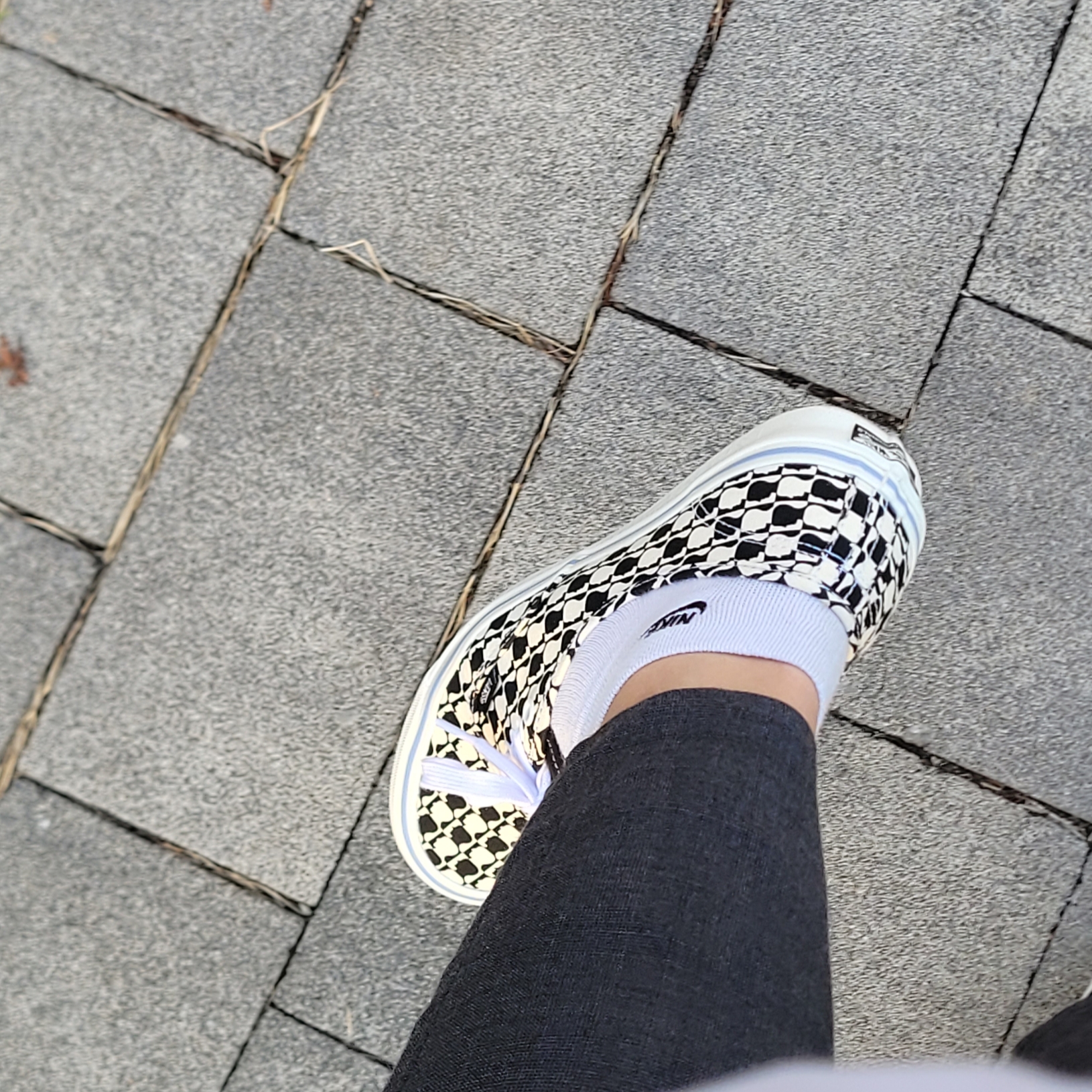 Vans Vault x Brain Dead OG Authentic LX Black White 착용 스타일