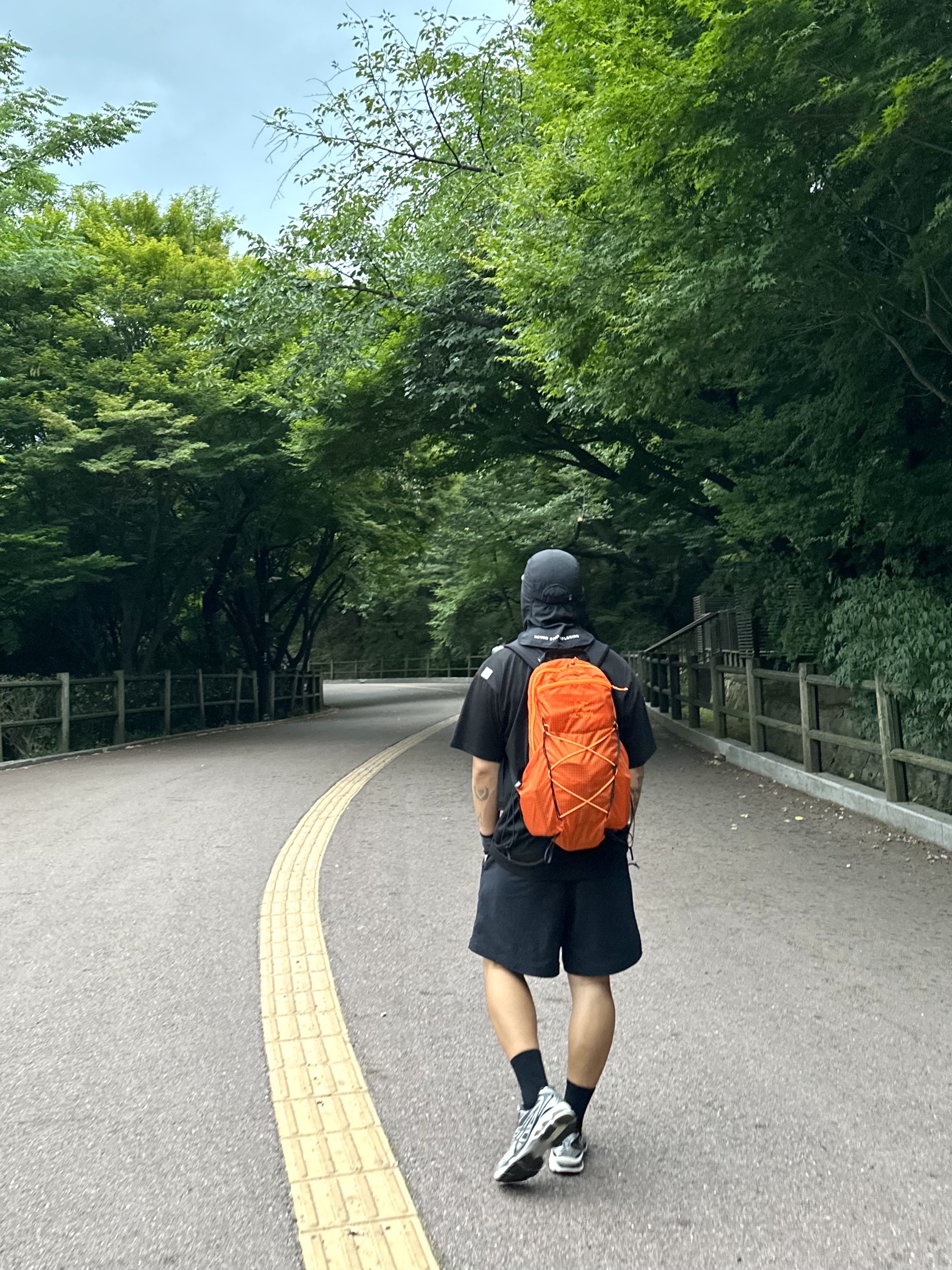 Nike ACG Hiking Shorts Black - Asia, Asics Unlimited Gel-Kayano 14 Carrier Grey Black 착용 스타일 - 5