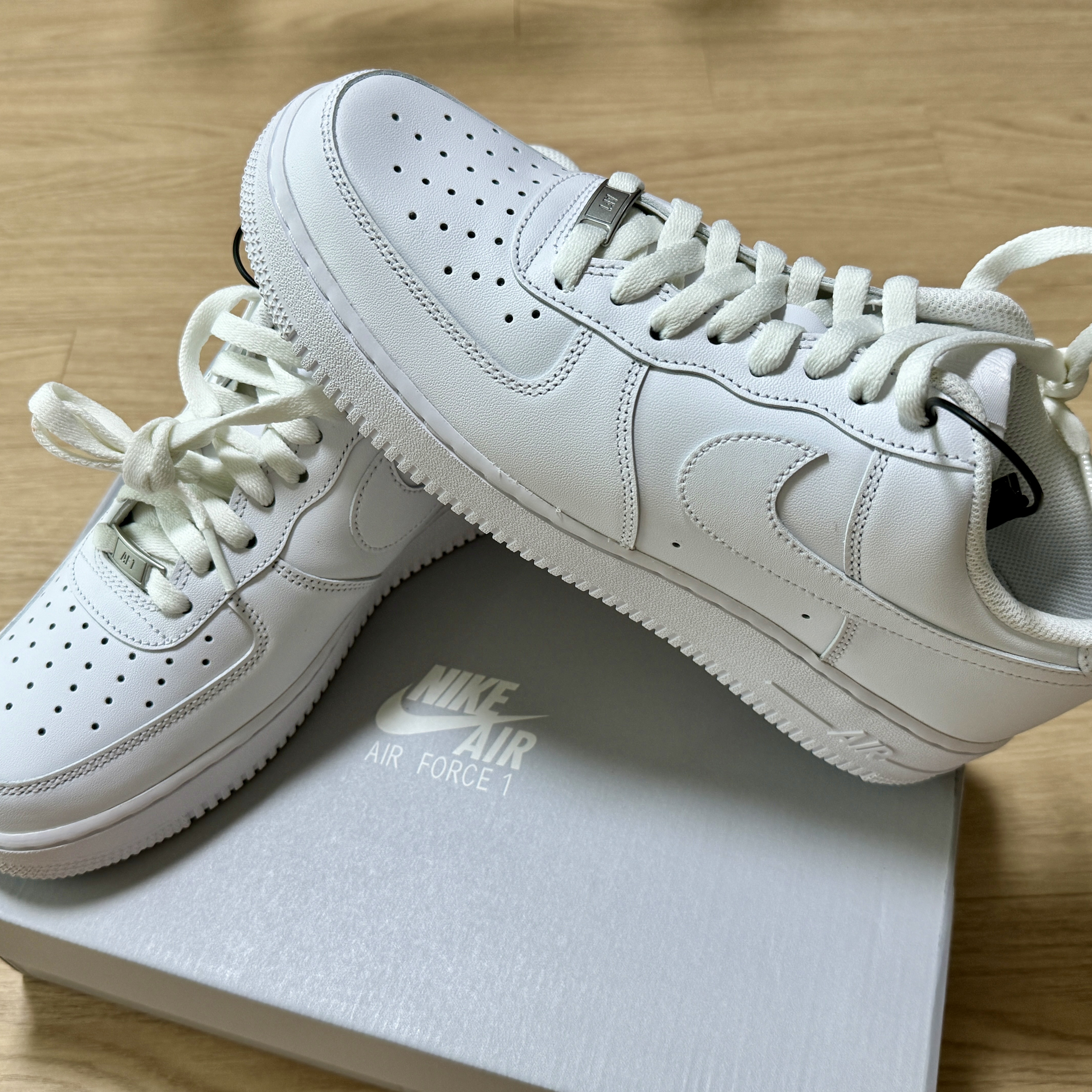 Nike Air Force 1 '07 Low White 착용 스타일