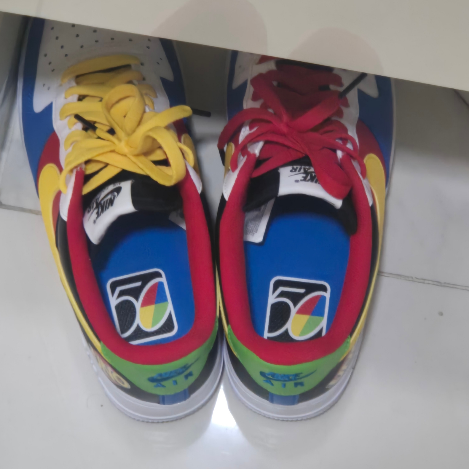 Nike x UNO Air Force 1 '07 QS White Yellow Zest 착용 스타일