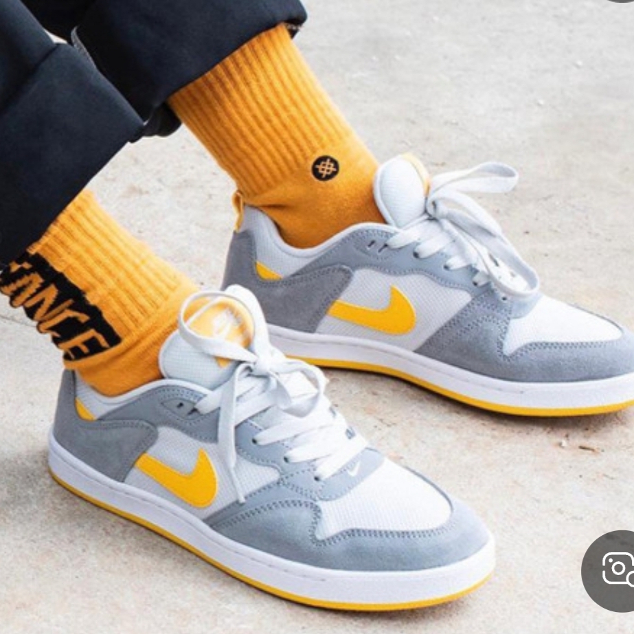 Nike SB Alleyoop Particle Grey University Gold 착용 스타일 - 2