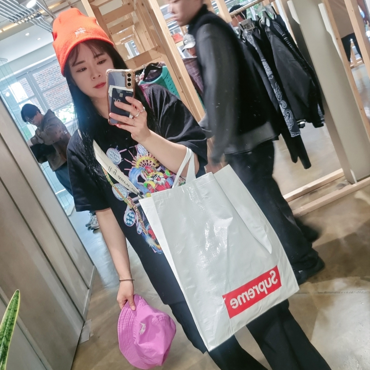 Stussy Stock Bucket Hat Purple 착용 스타일 - 1