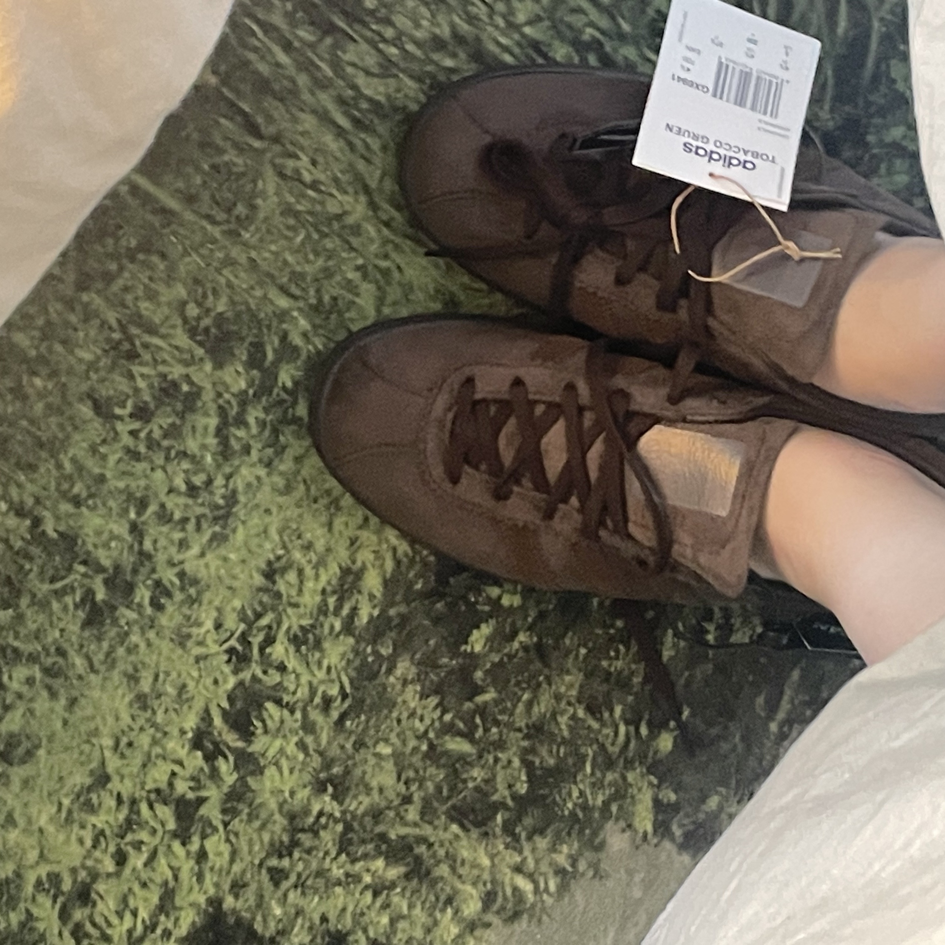 Adidas Tobacco Gruen Dark Brown 착용 스타일 - 3