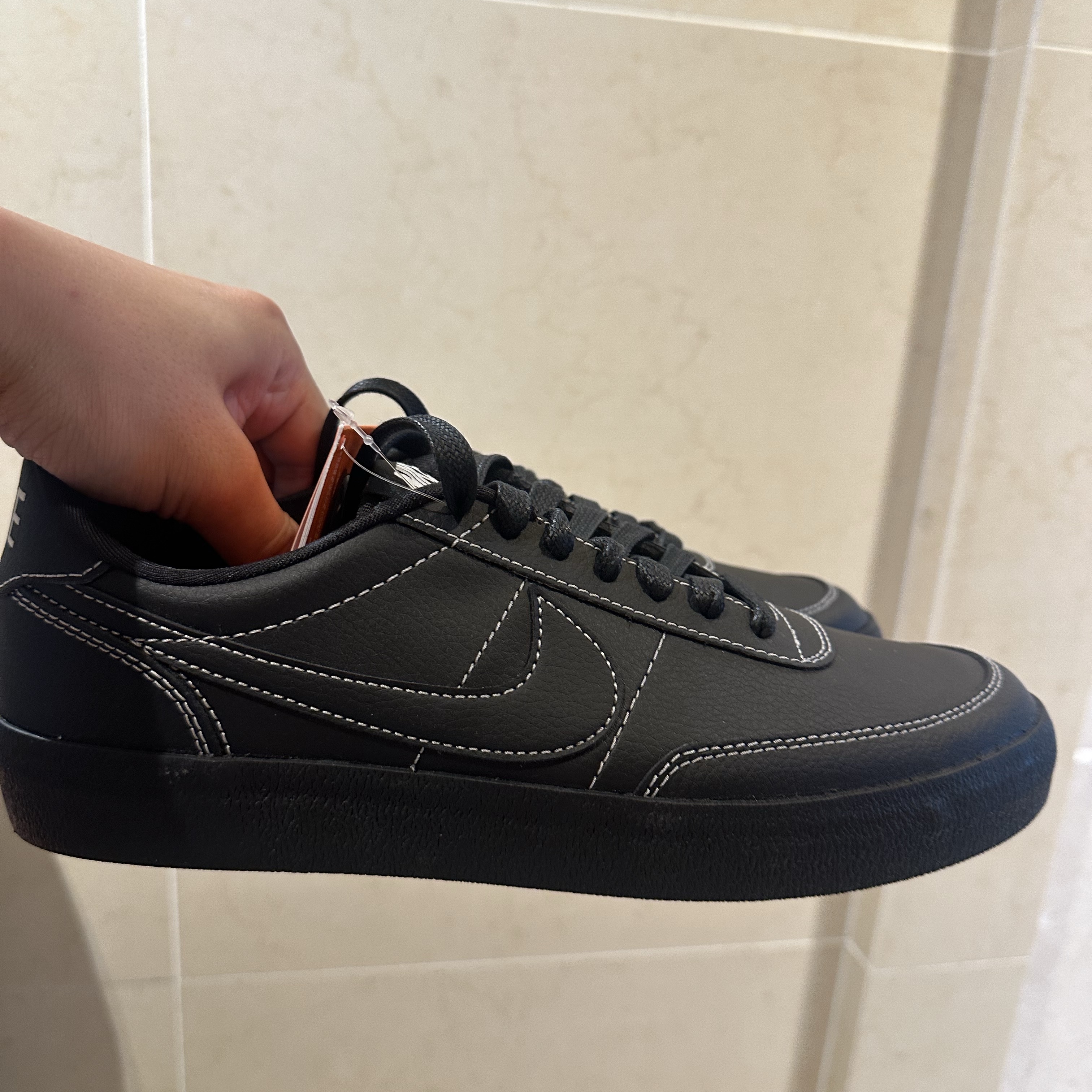 Nike Killshot 2 Black Phantom 착용 스타일 - 5