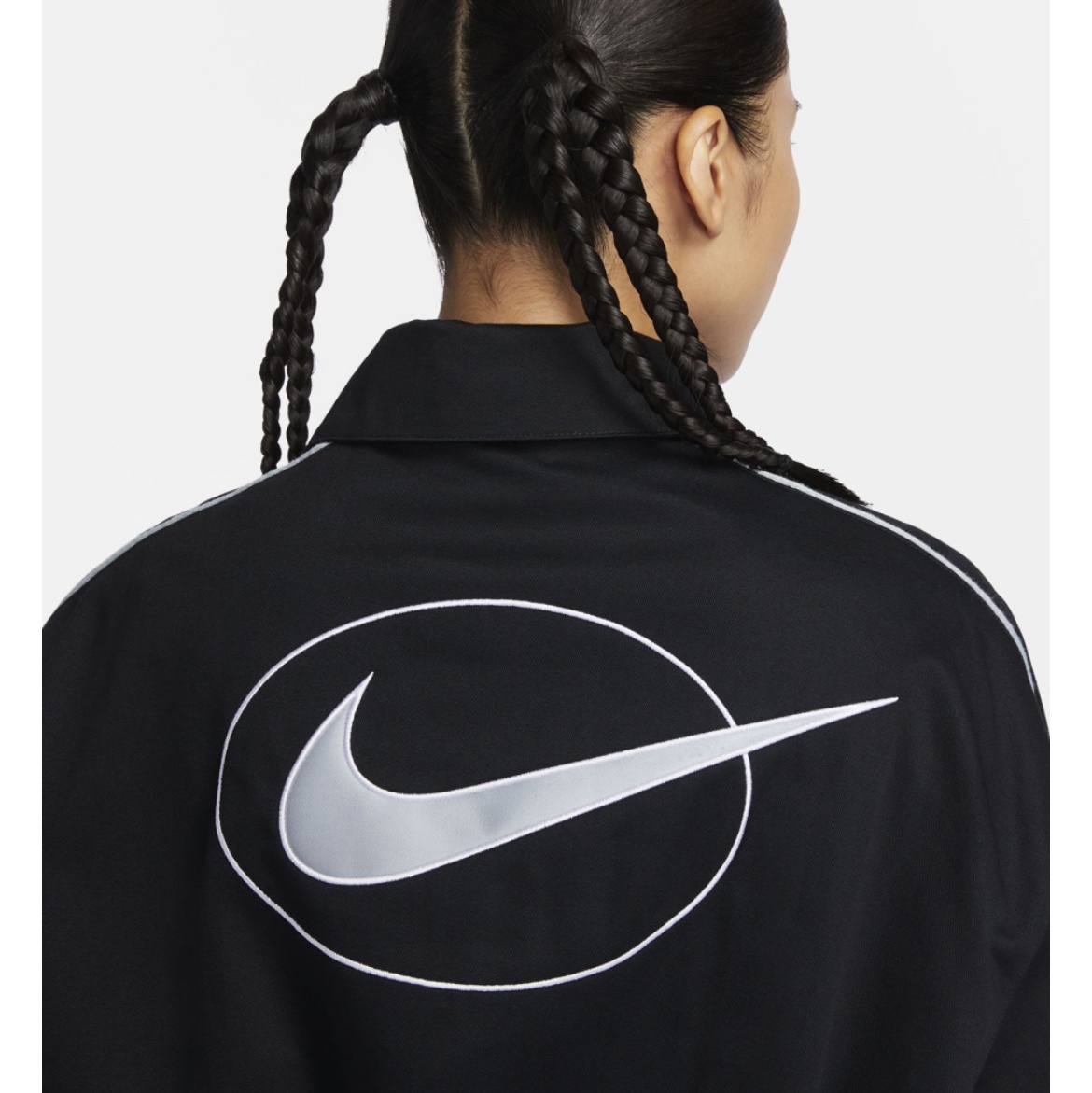 (W) Nike NSW Woven Jacket Black - Asia 착용 스타일 - 2