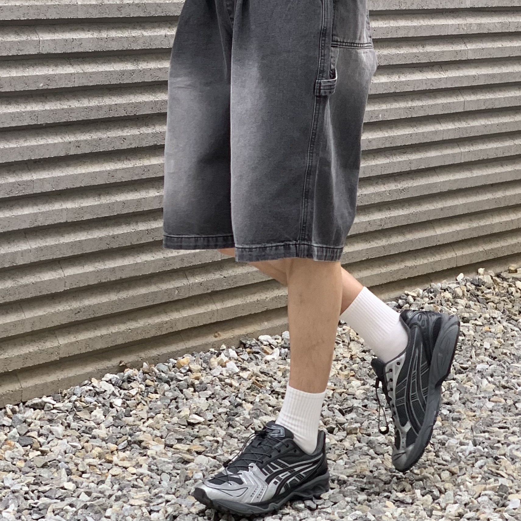 Asics x Unaffected Gel-Kayano 14 Silver Moon 착용 스타일 - 5
