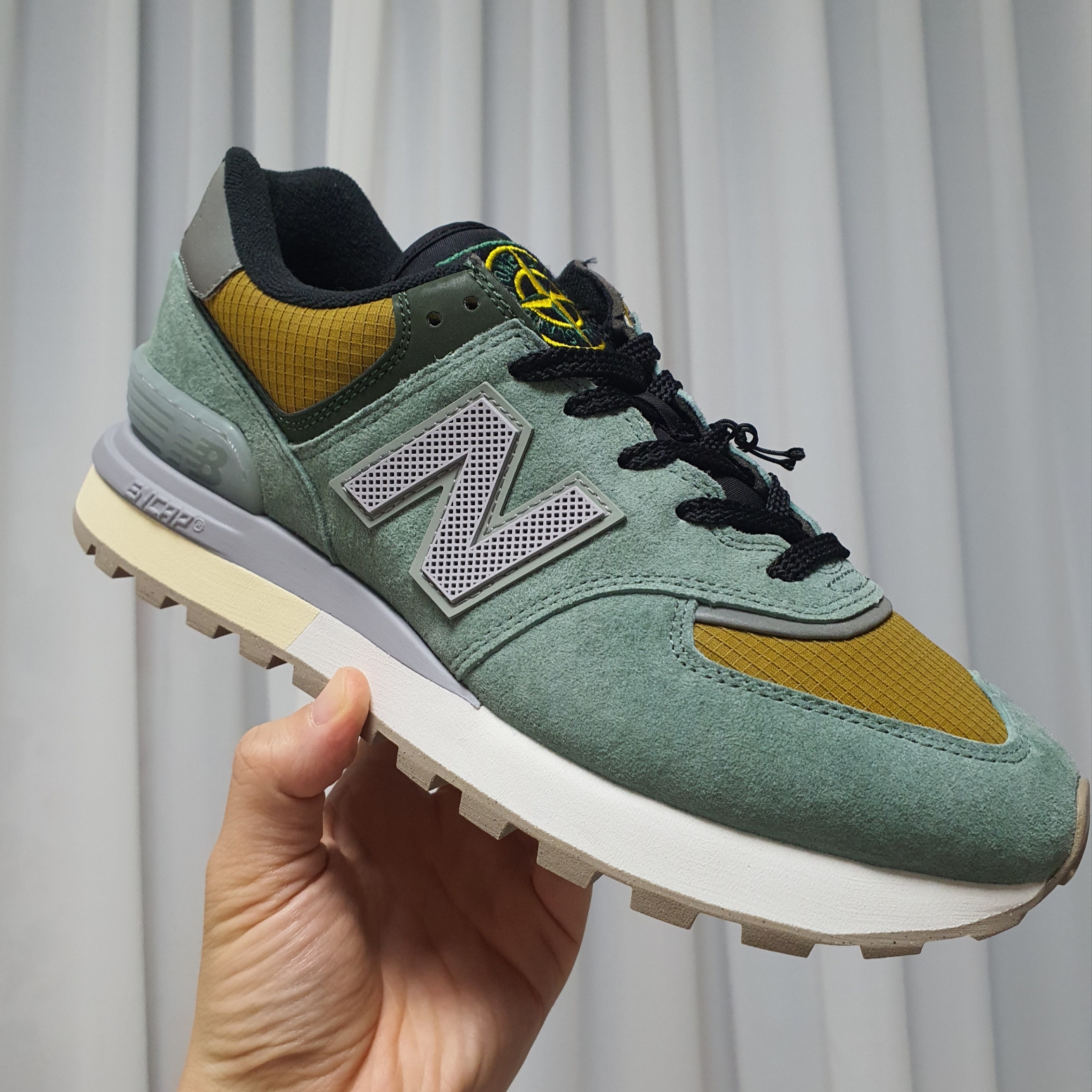 New Balance x Stone Island 574 Legacy Light Green 착용 스타일