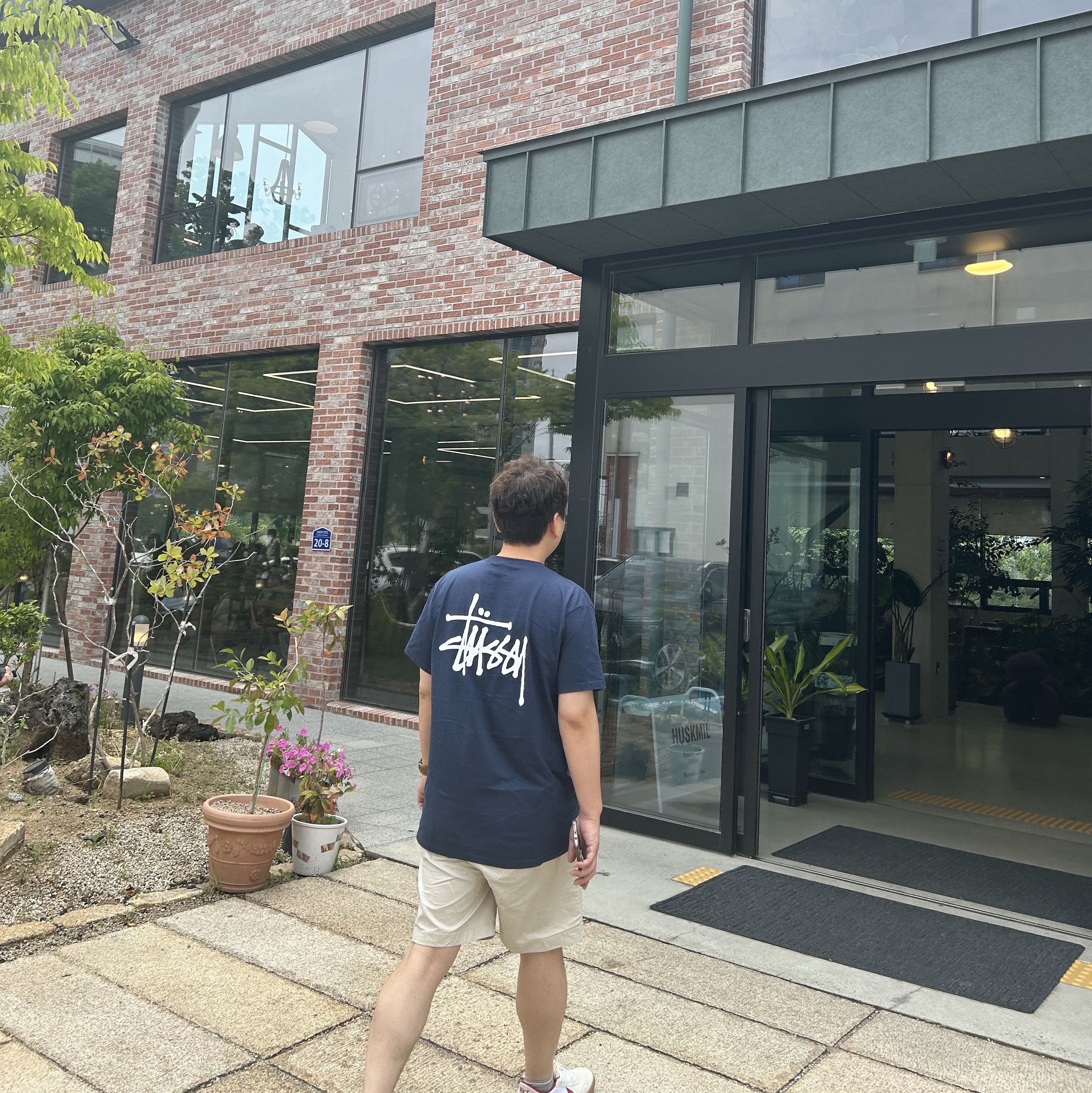 Stussy Basic Stussy T-Shirt Navy 2024, 2025 착용 스타일