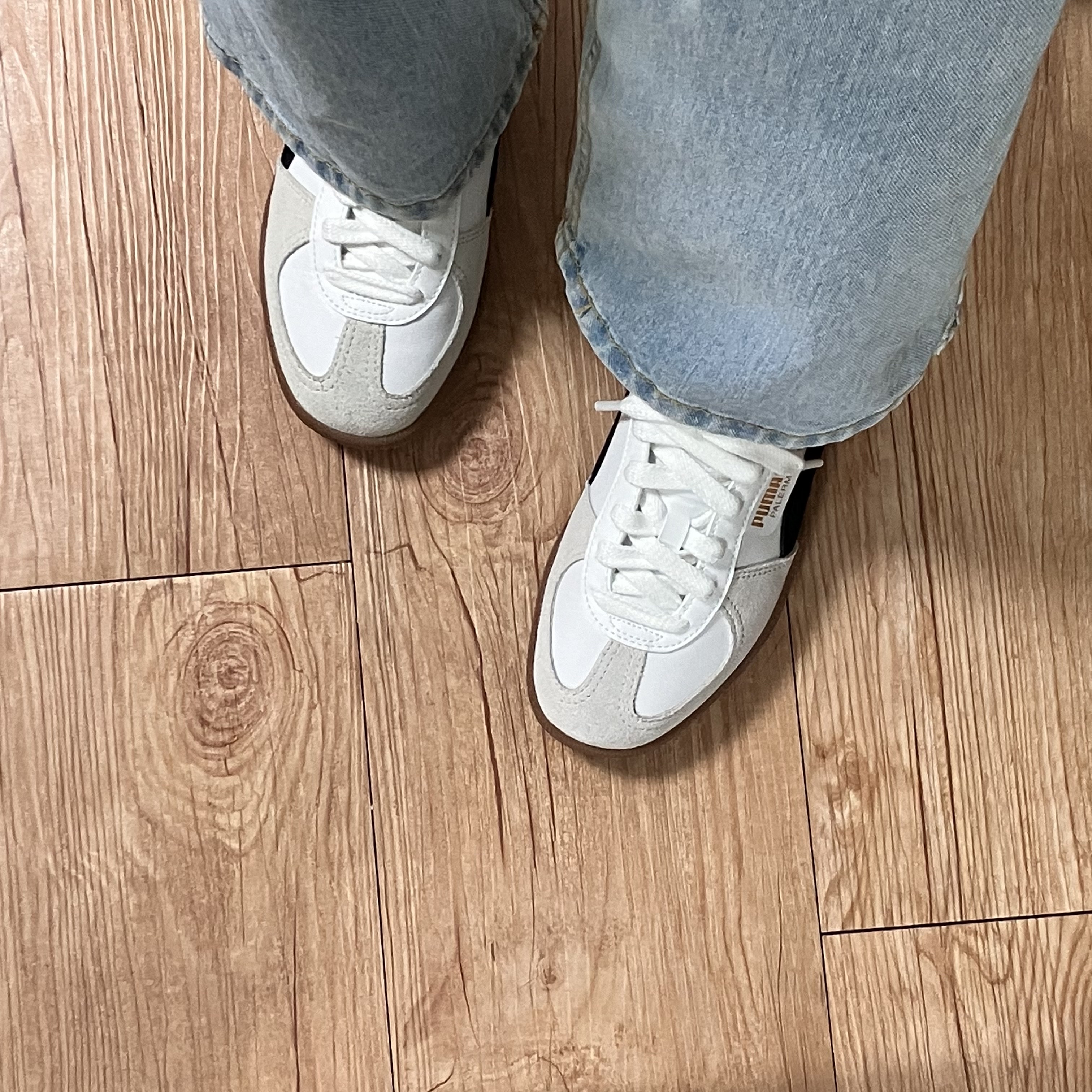 Puma Palermo Leather Puma White Vapor Gray 착용 스타일