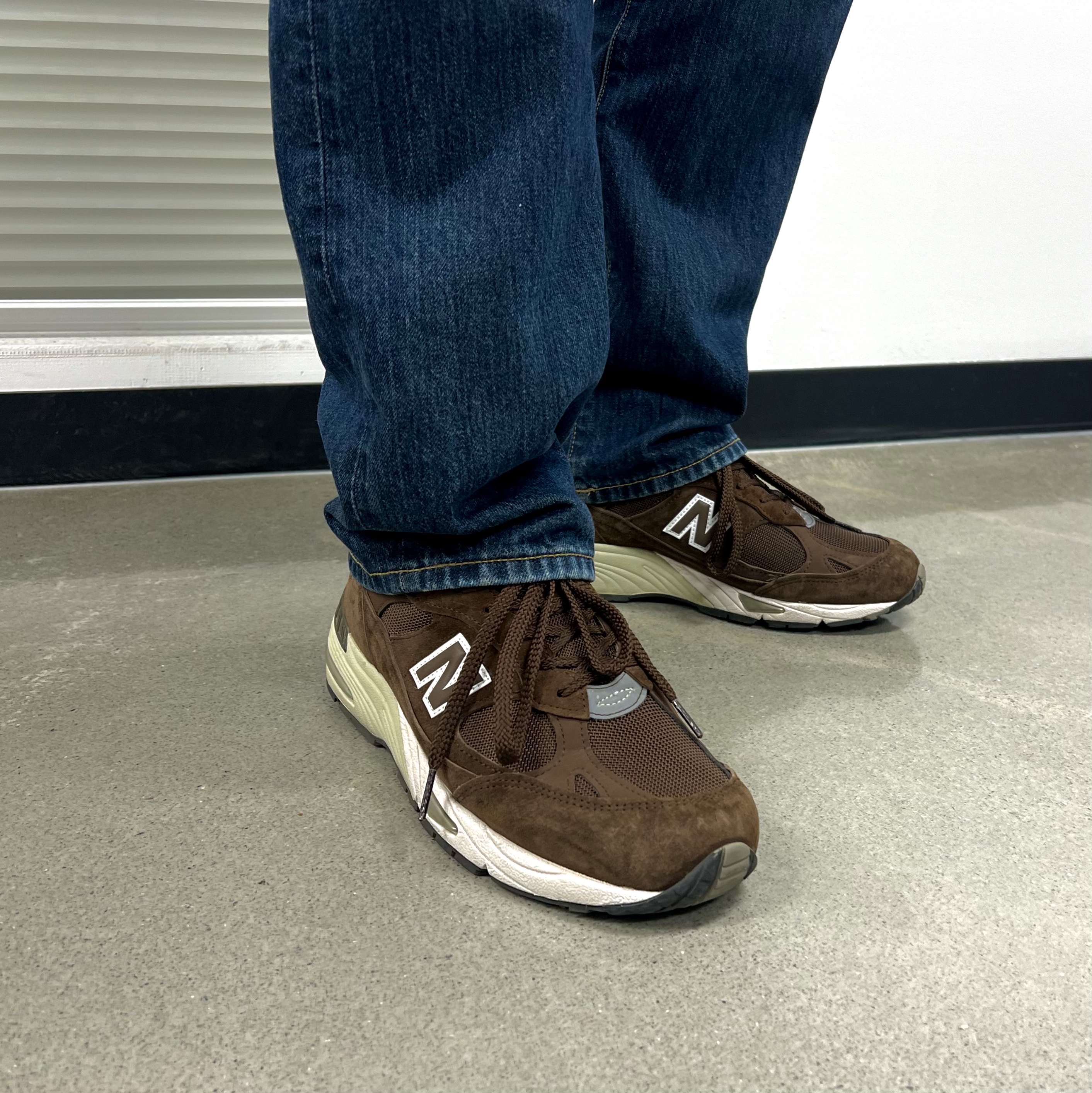 New Balance 991 Made in UK Mocha Brown 착용 스타일