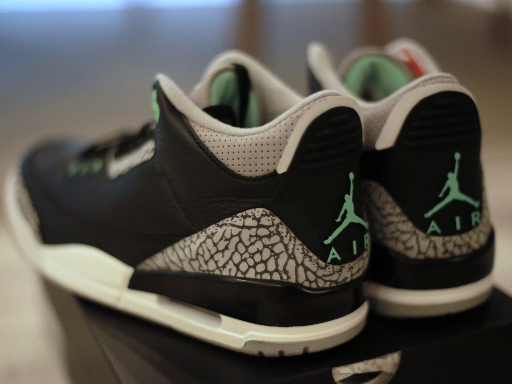 Jordan 3 Retro Green Glow 착용 스타일 - 3
