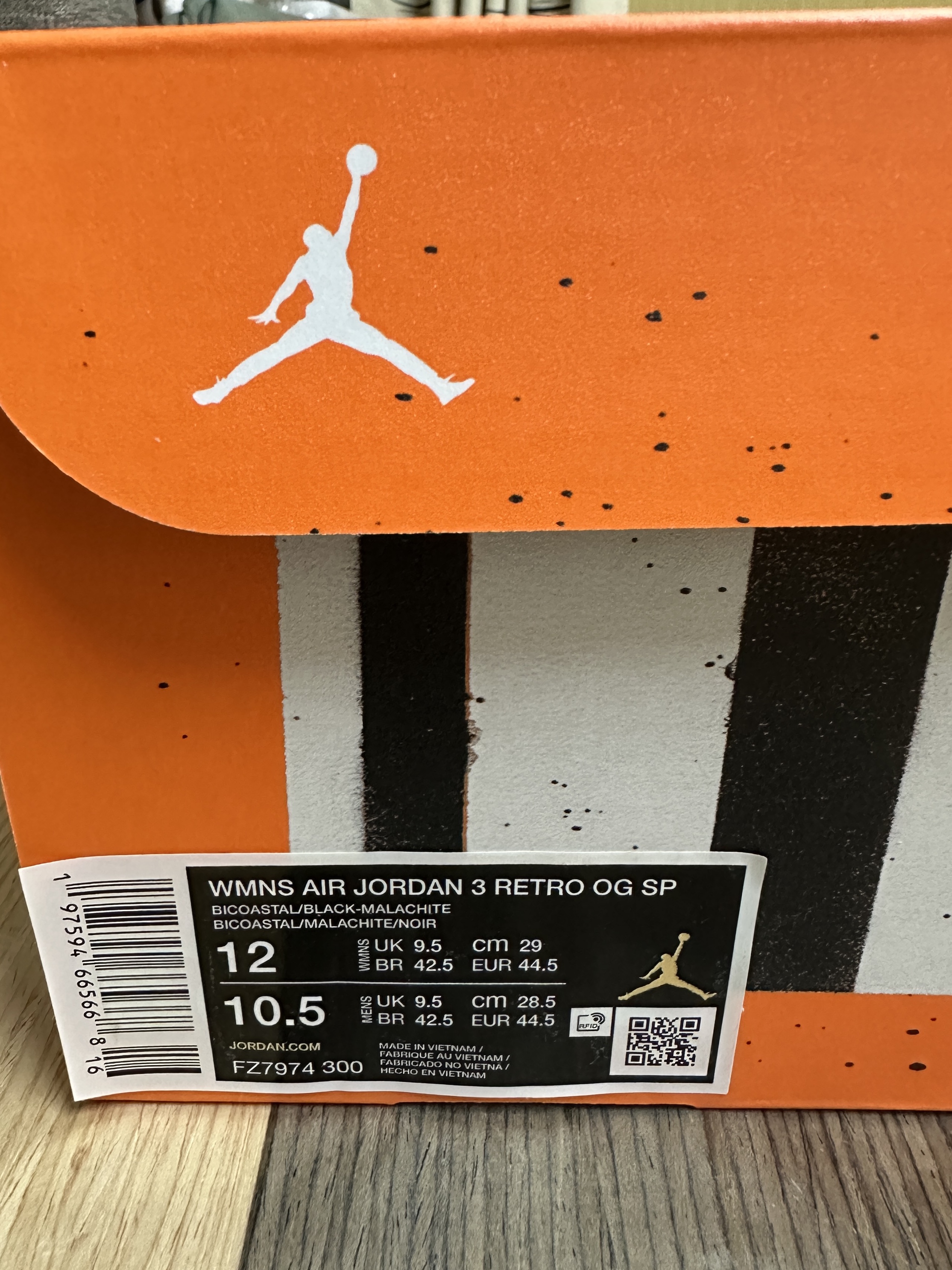 (W) Jordan 3 x Nina Chanel Abney Retro SP Bicoastal and Malachite 착용 스타일 - 3