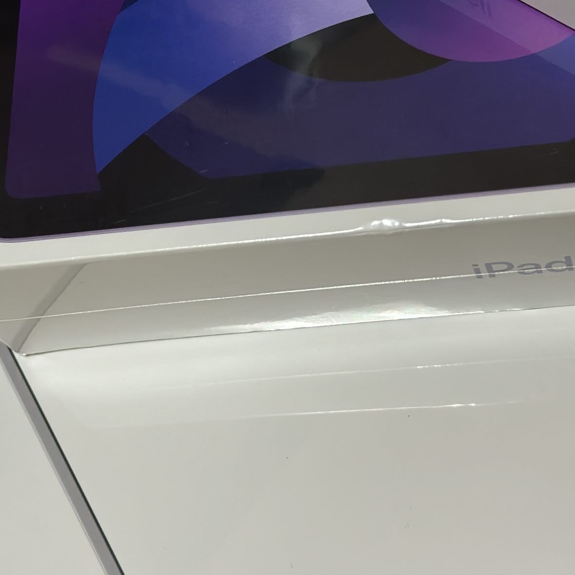Apple 2022 MacBook Air 13 M2 256GB SSD / 8GB RAM Space Gray (Korean Ver.), Apple iPad Air 5th Gen Wifi 64GB Purple (Korean Ver.) 착용 스타일