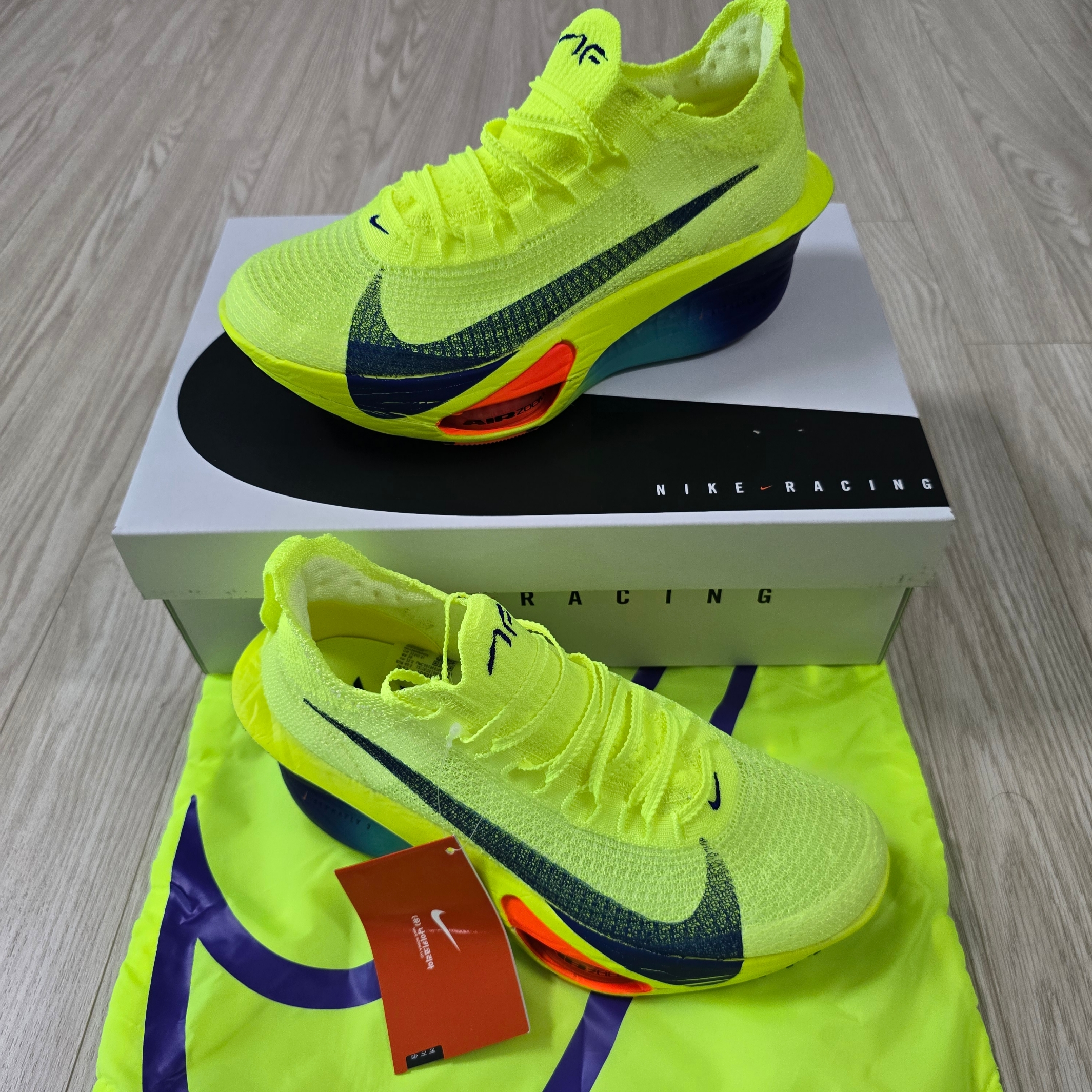 Nike Air Zoom Alphafly Next% 3 Volt 착용 스타일