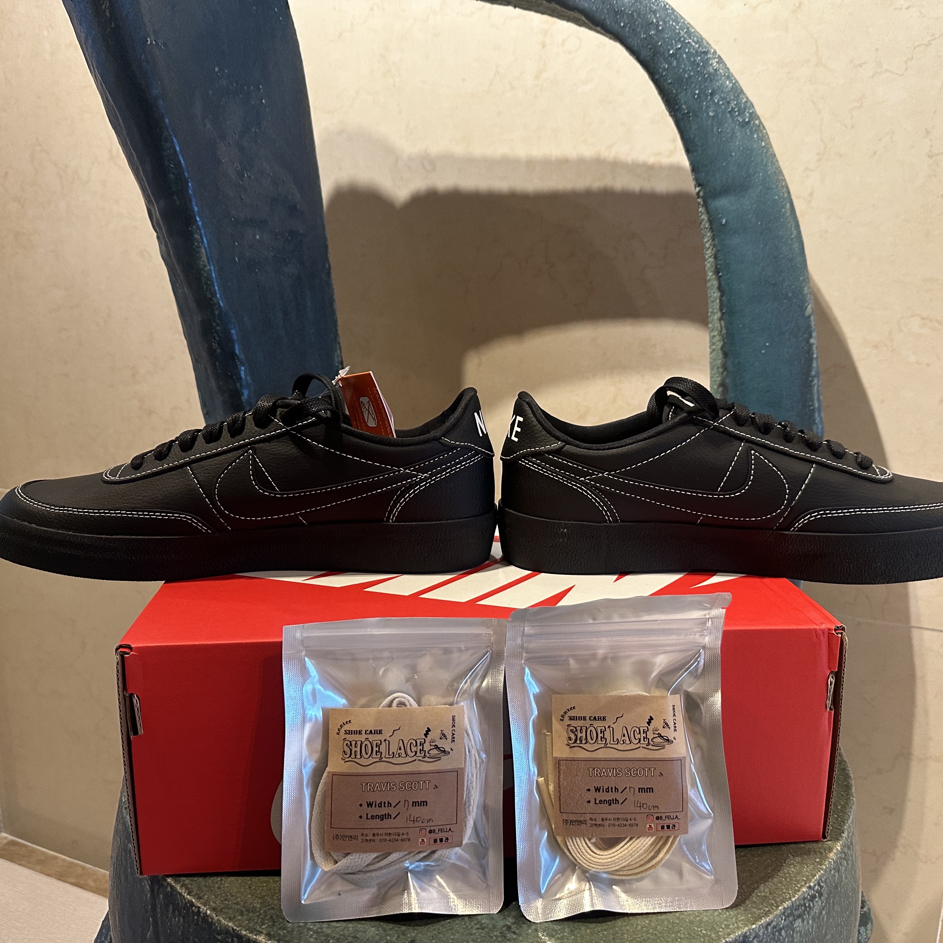 Nike Killshot 2 Black Phantom 착용 스타일 - 1