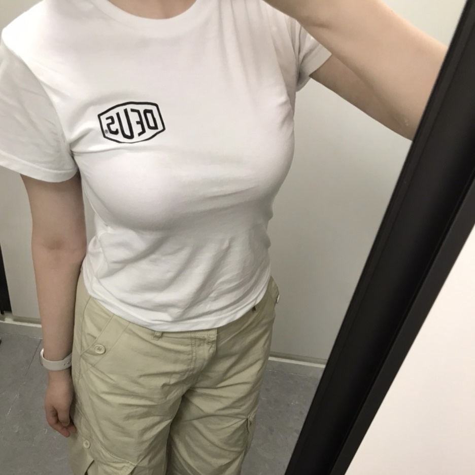 (Kids) Deus Ex Machina College Seoul T-Shirt White, Apple Watch SE 2023 40mm GPS Starlight Aluminium Case with Sport Band M/L Starlight (Korean Ver.) 착용 스타일 - 4