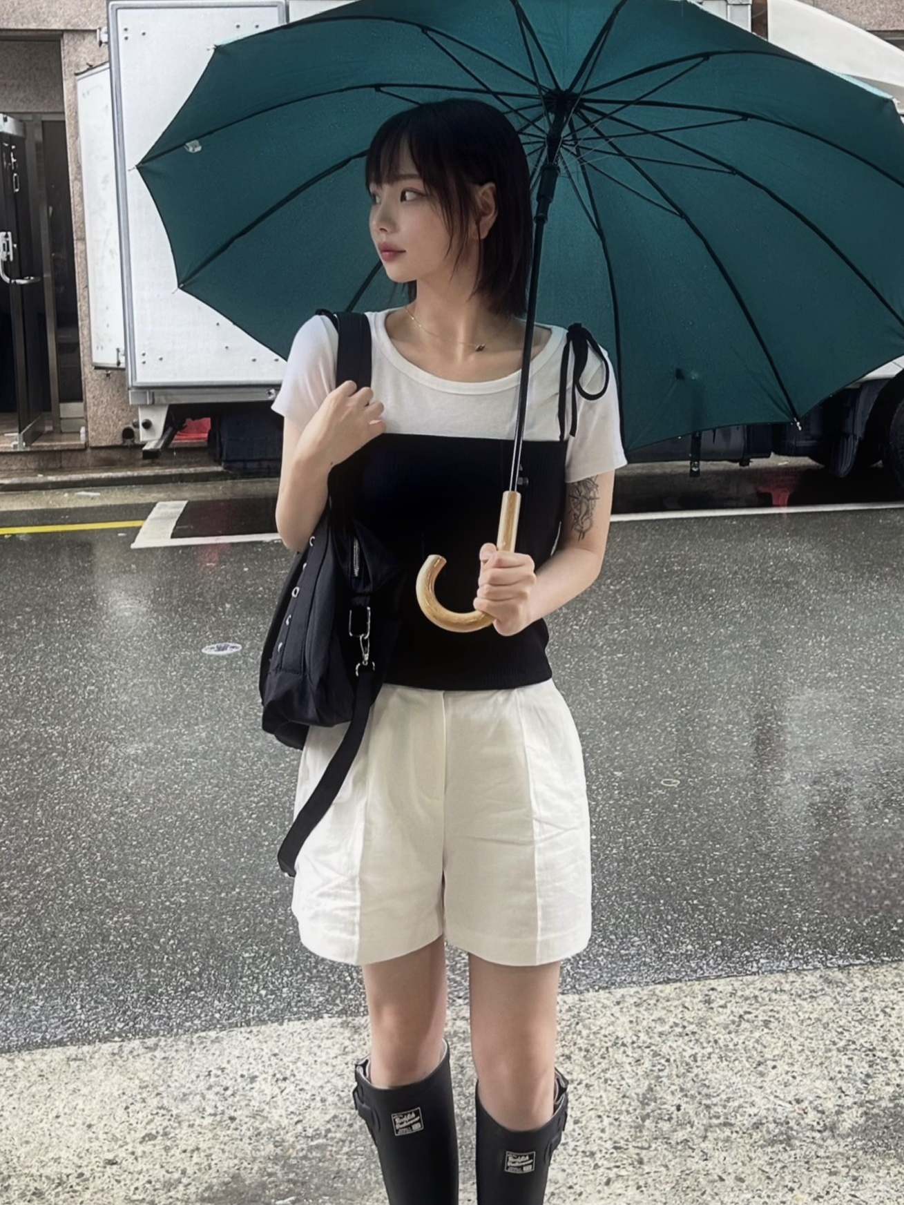 (W) Rockfishweatherwear Flatform Long Rain Boots Black 착용 스타일