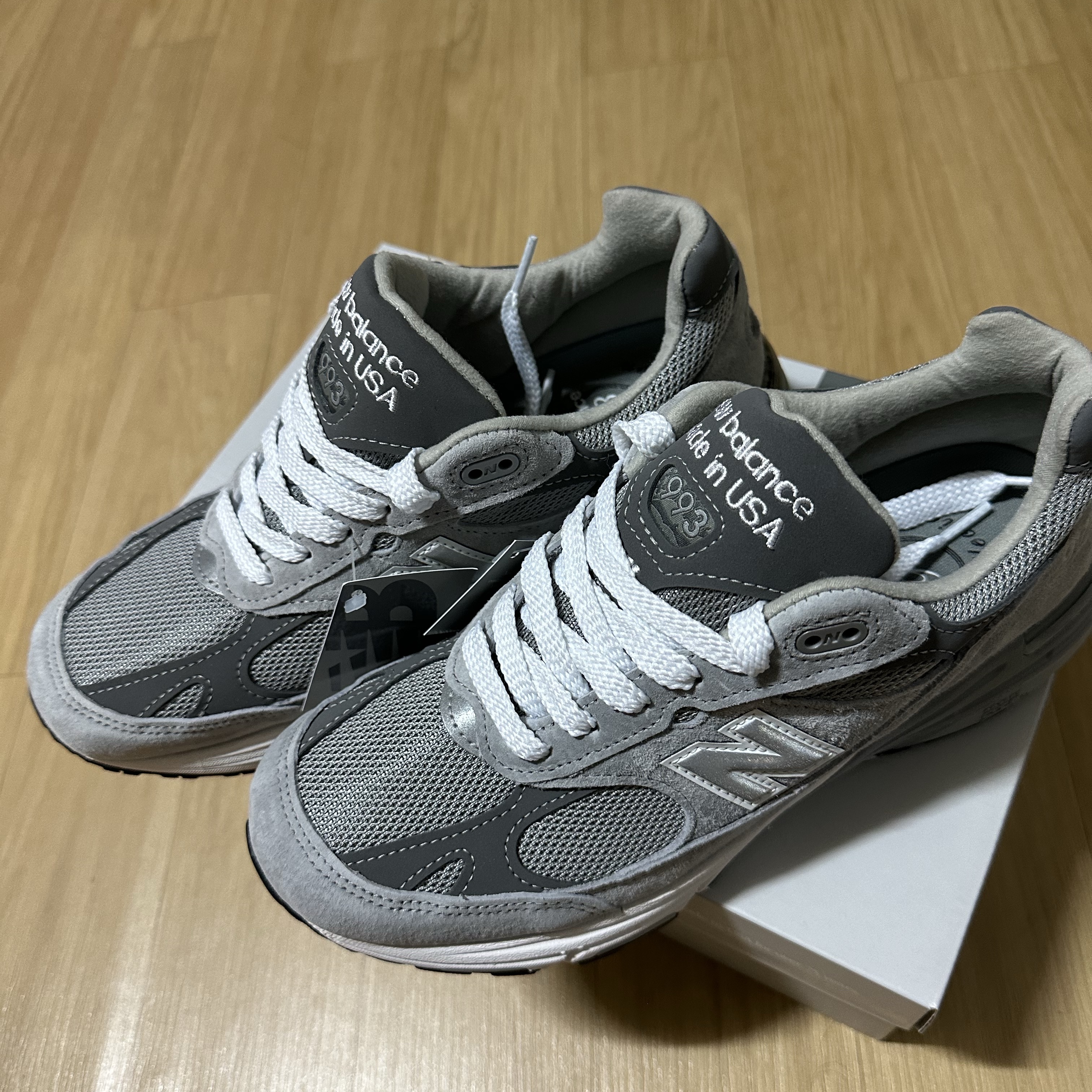 New Balance 993 Made in USA Grey - D Standard 착용 스타일