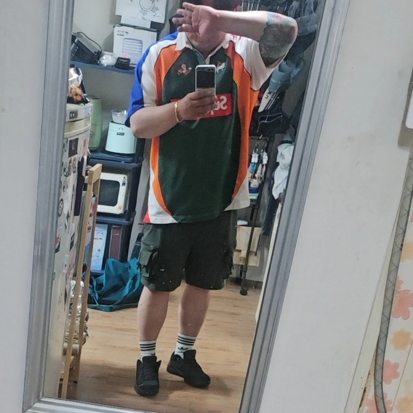 Nike ACG Cargo Shorts Sequoia - Asia, Supreme S/S Rugby Multicolor - 24SS 착용 스타일