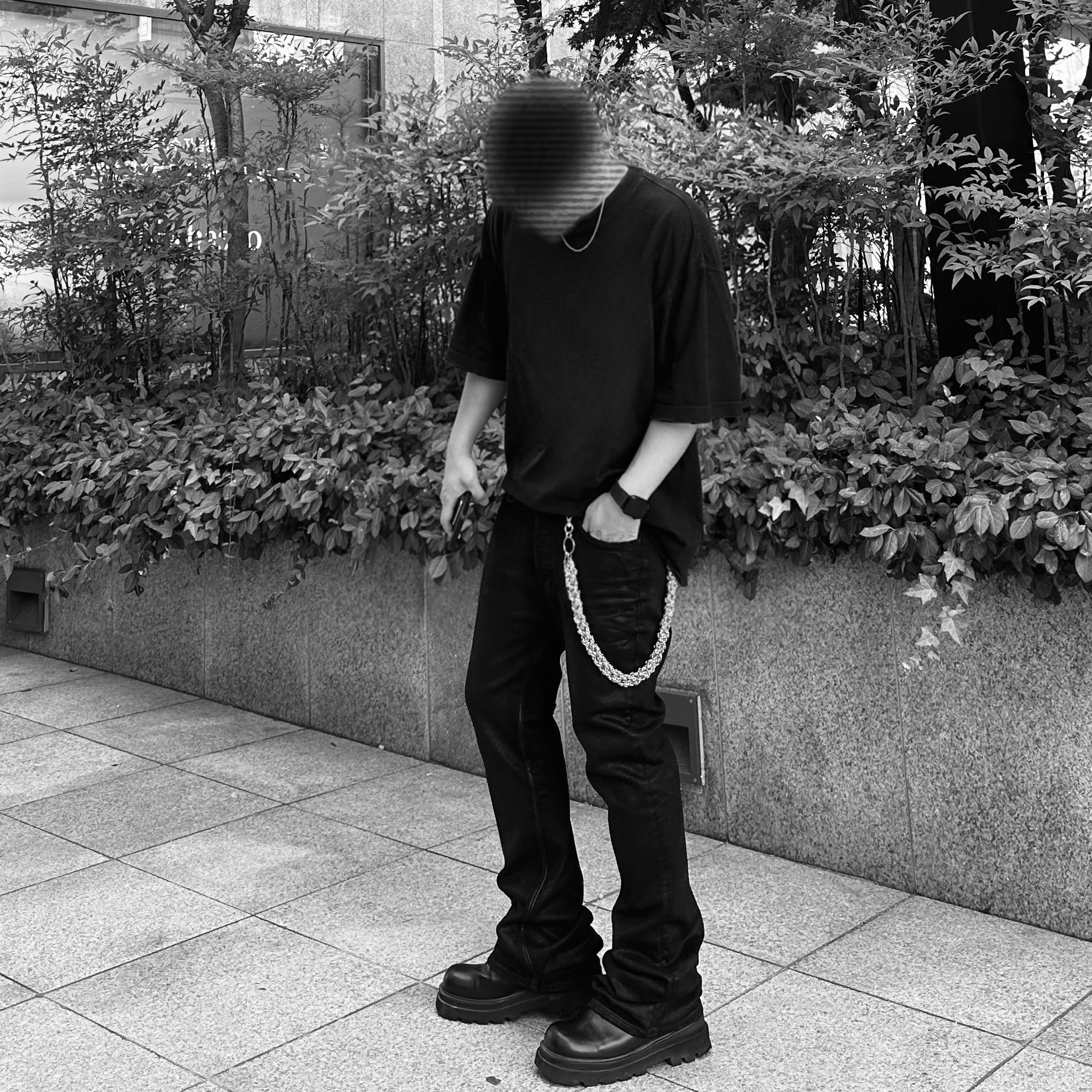 Undermycar Leachianus Multiple Tangles Double Logo Chain Down Blue - 23SS, Undermycar Ring Multi Rings Flared Coating Jeans Pavement - 23FW 착용 스타일 - 1