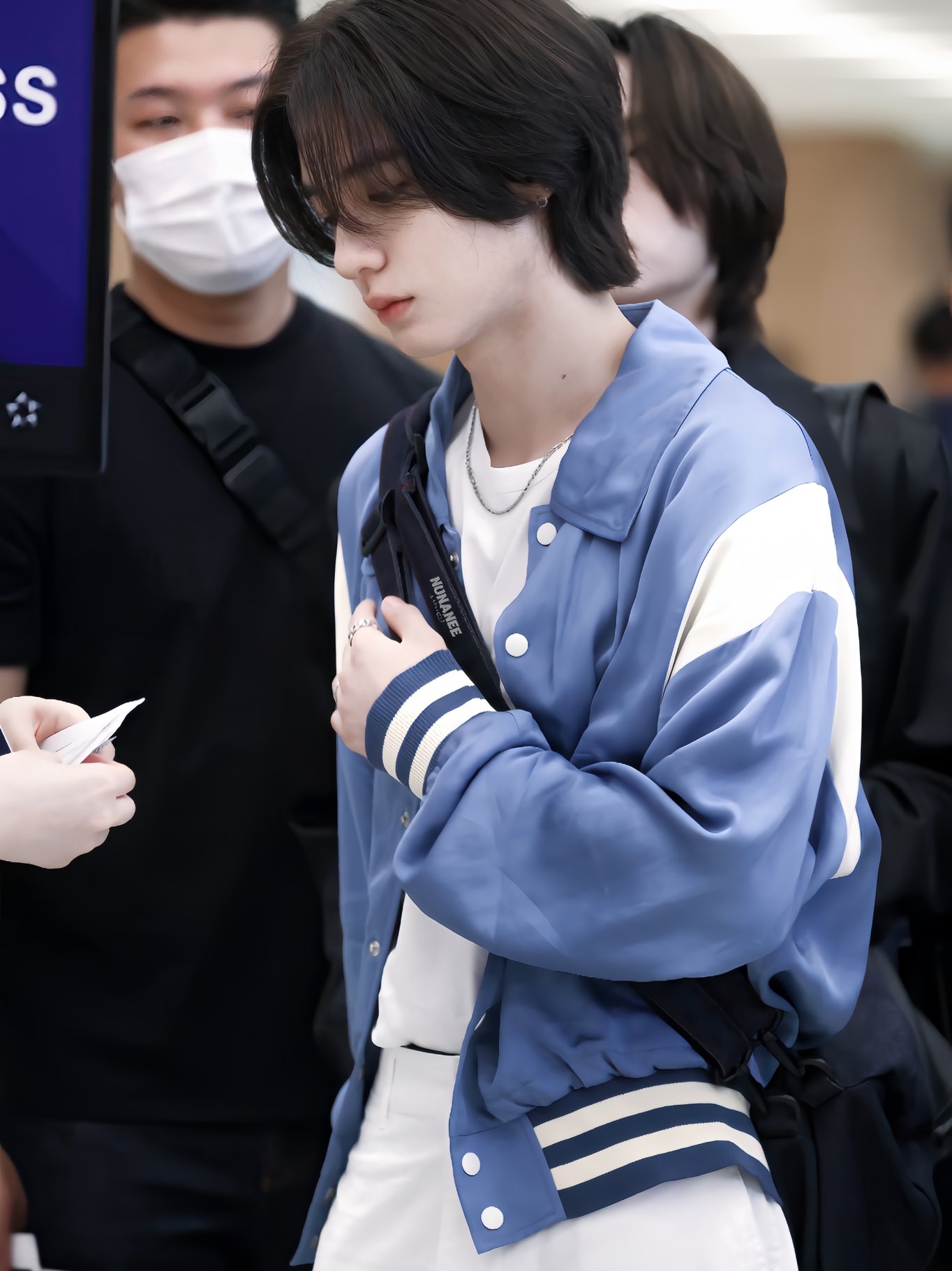 Birthdaysuit Satin Stadium Jacket Blue 착용 스타일 - 8