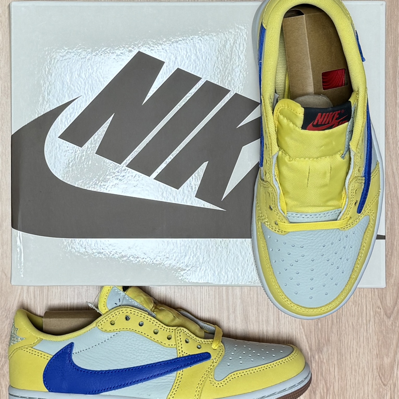 (W) Jordan 1 x Travis Scott Retro Low OG SP Canary 착용 스타일