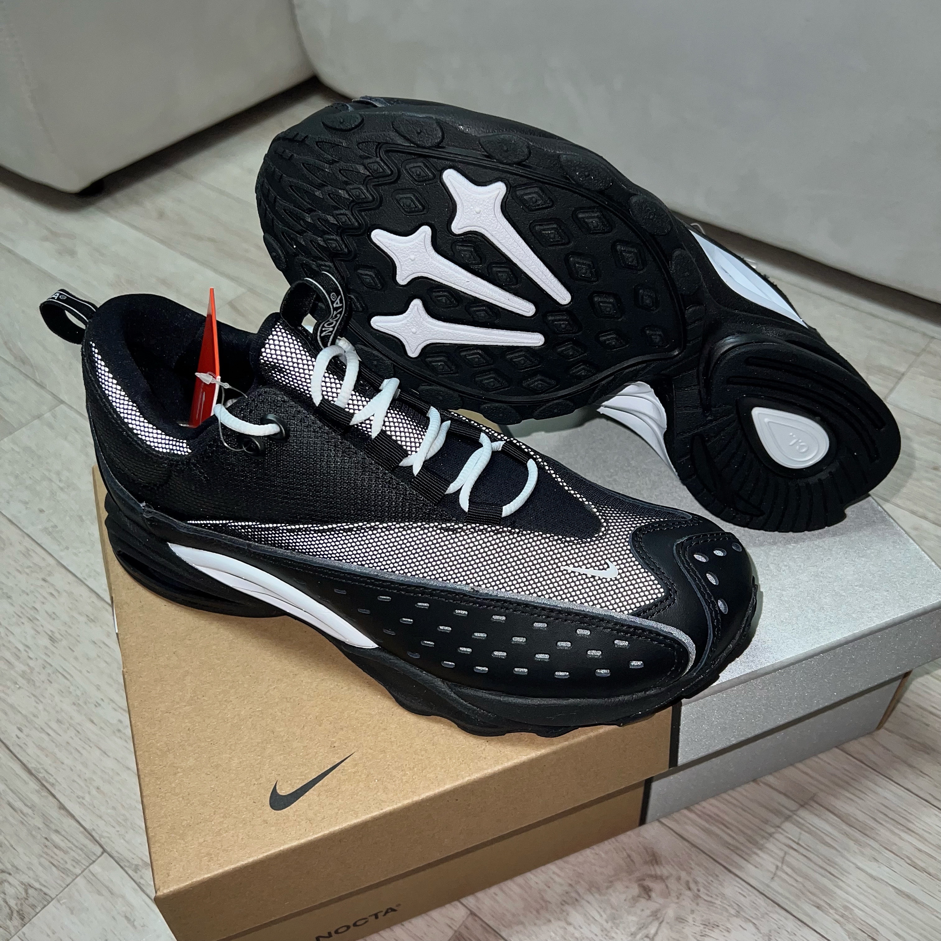 Nike x Drake Nocta Air Zoom Drive Black 착용 스타일 - 1