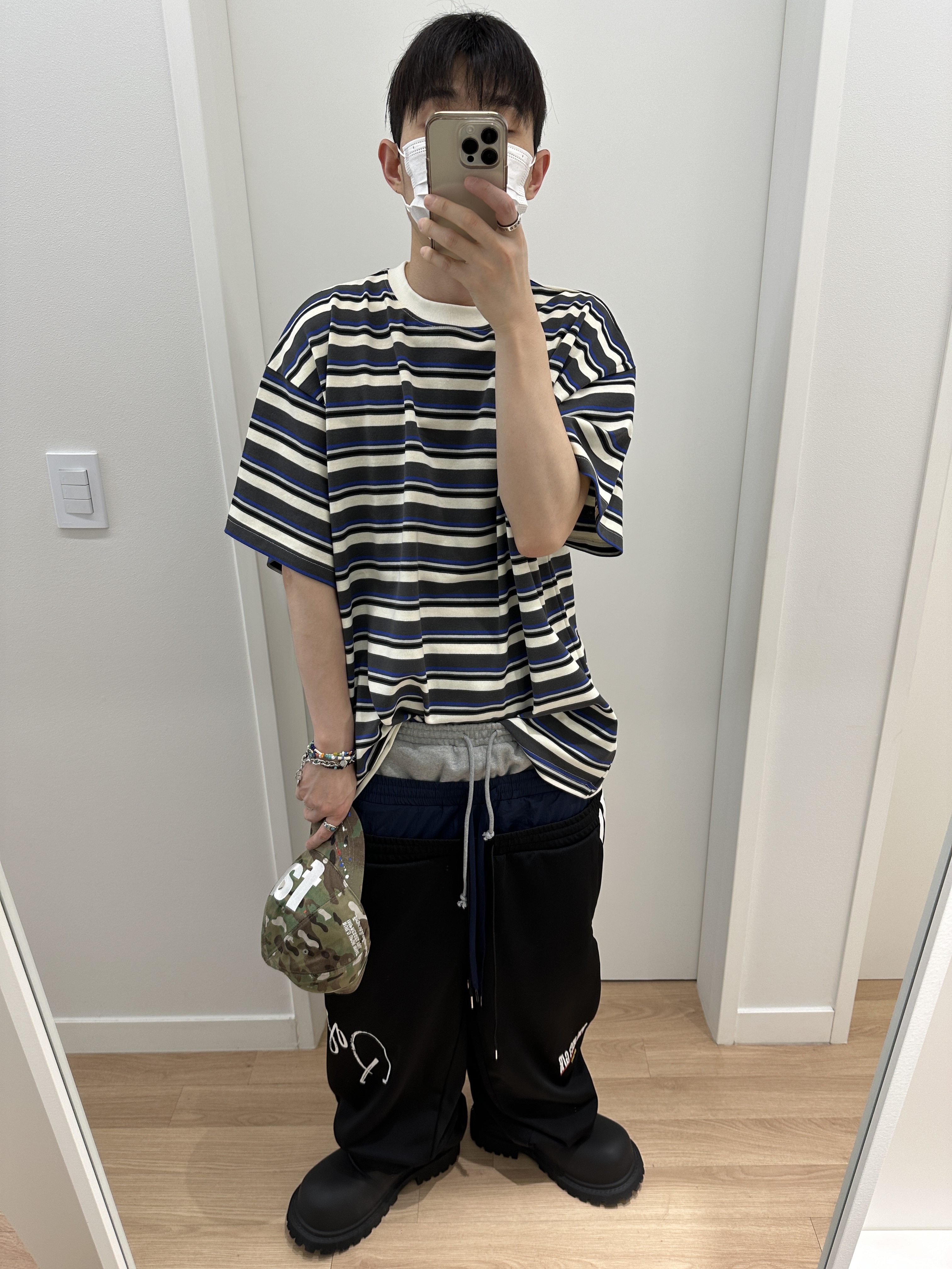 Project G/R 3 Layered Track Pants Black 착용 스타일 - 4