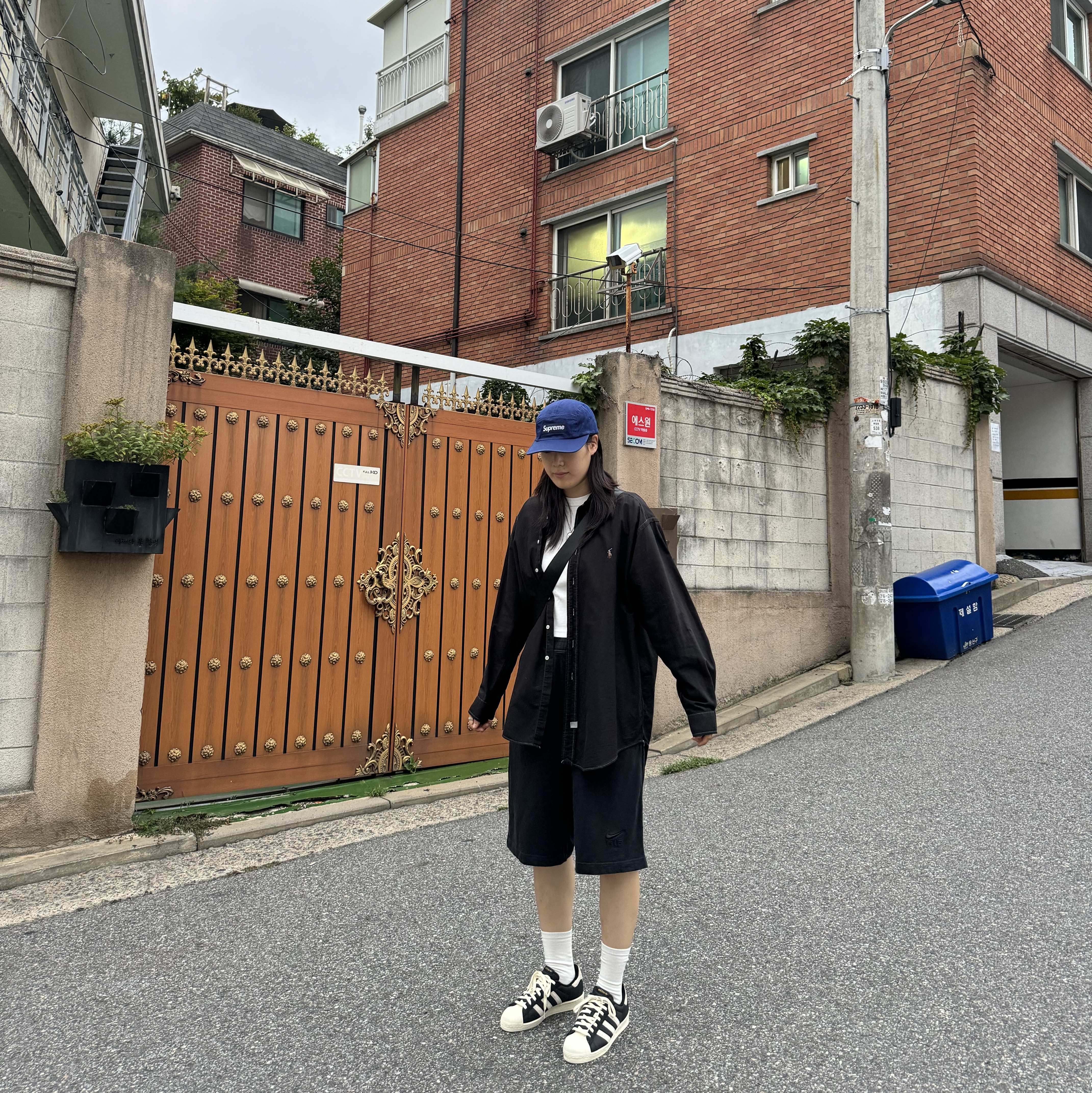 Supreme Washed Chino Twill Camp Cap Navy - 24SS, Adidas Superstar 82 Black White 착용 스타일 - 4