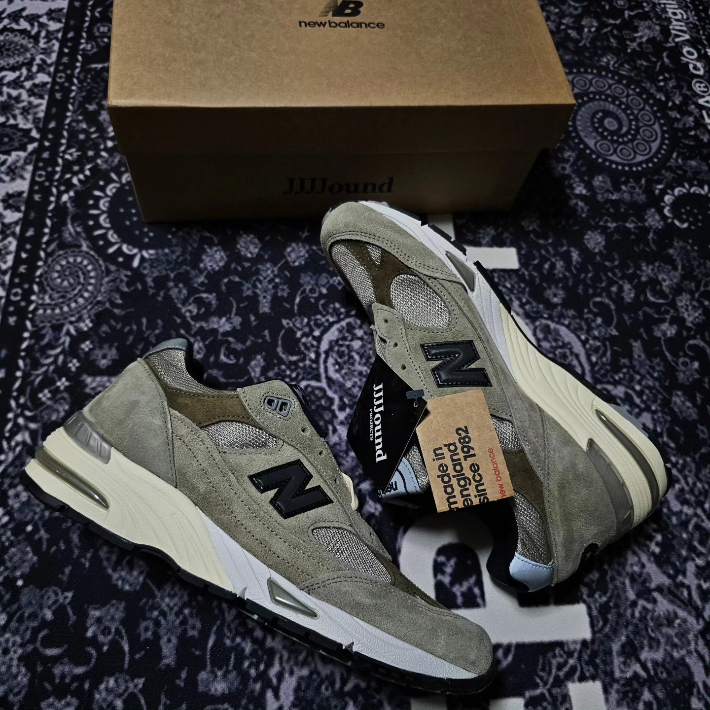 New Balance x JJJJound 991 Made in UK Grey 착용 스타일