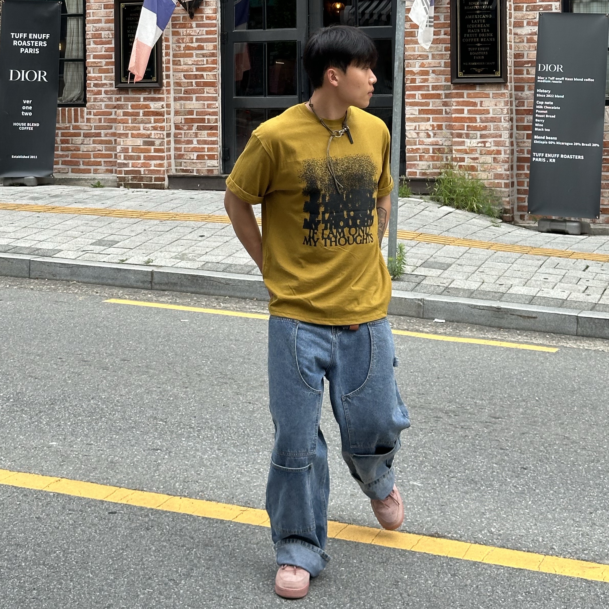Isabel Marant Tyron Logo Cap Black Ecru - 23SS, Nike Air Force 1 '07 LV8 Suede Red Stardust 착용 스타일 - 2