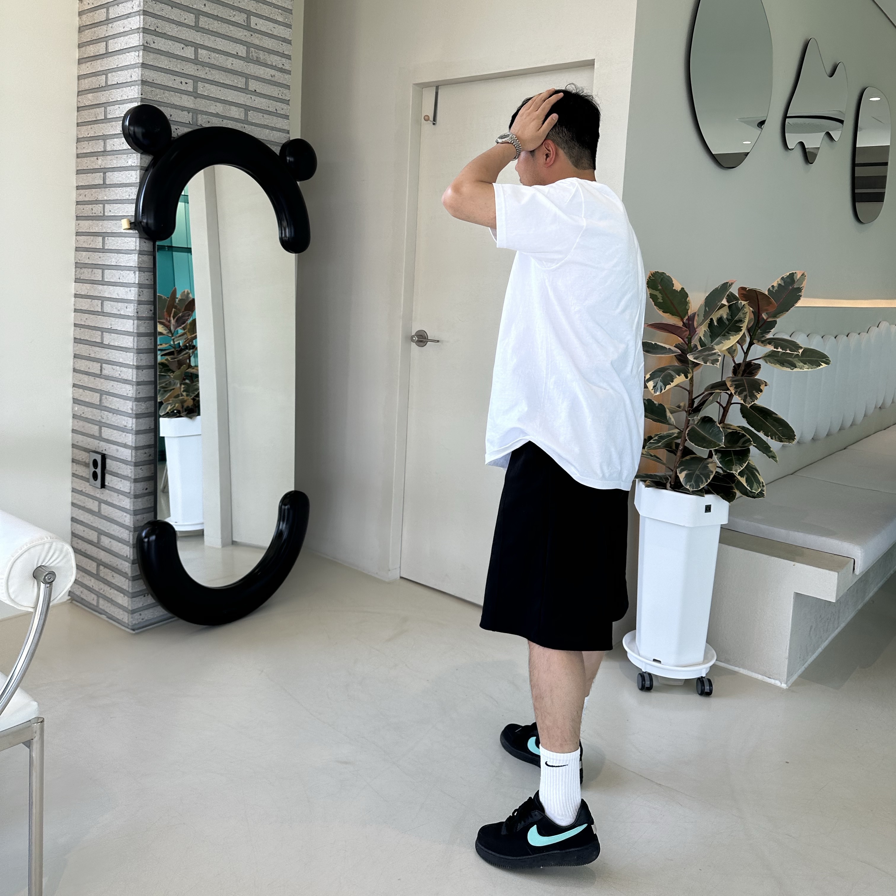 Nike x Tiffany & Co. Air Force 1 Low SP 1837, Supreme Box Logo T-Shirt White - 23FW 착용 스타일