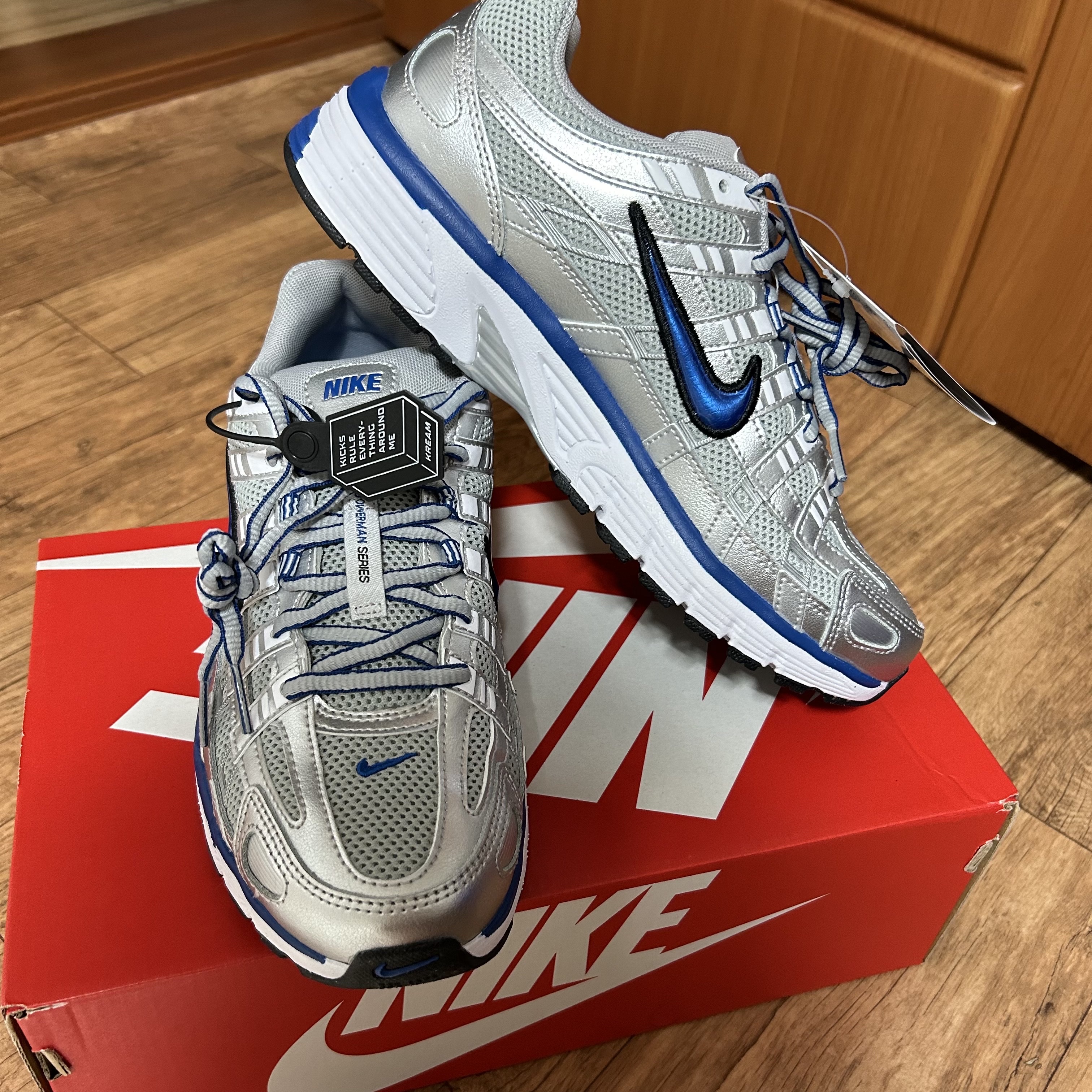 (W) Nike P-6000 Laser Blue 착용 스타일