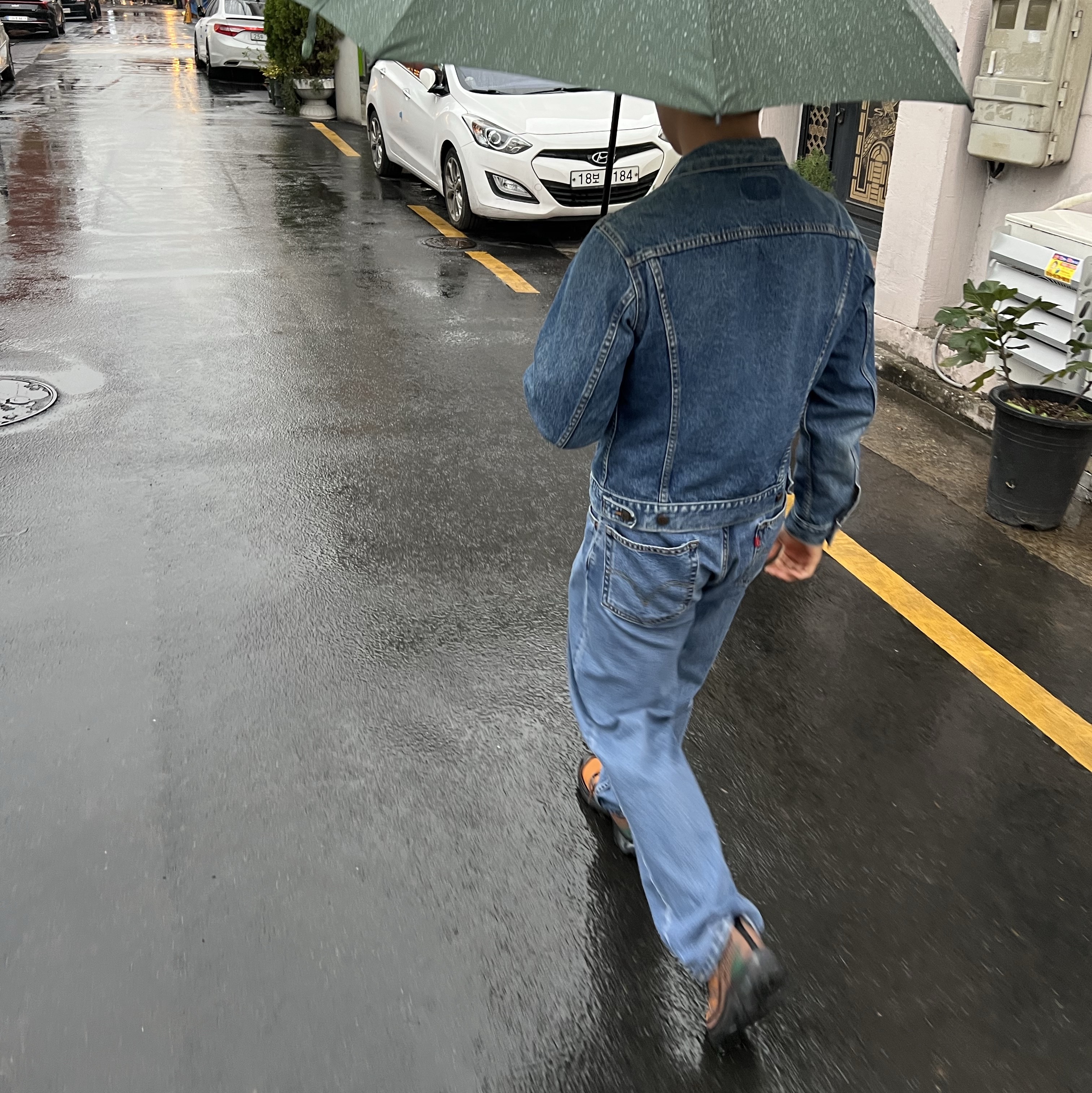 Salomon XT-6 Expanse 75th Anniversary Golden Oak Acorn 착용 스타일