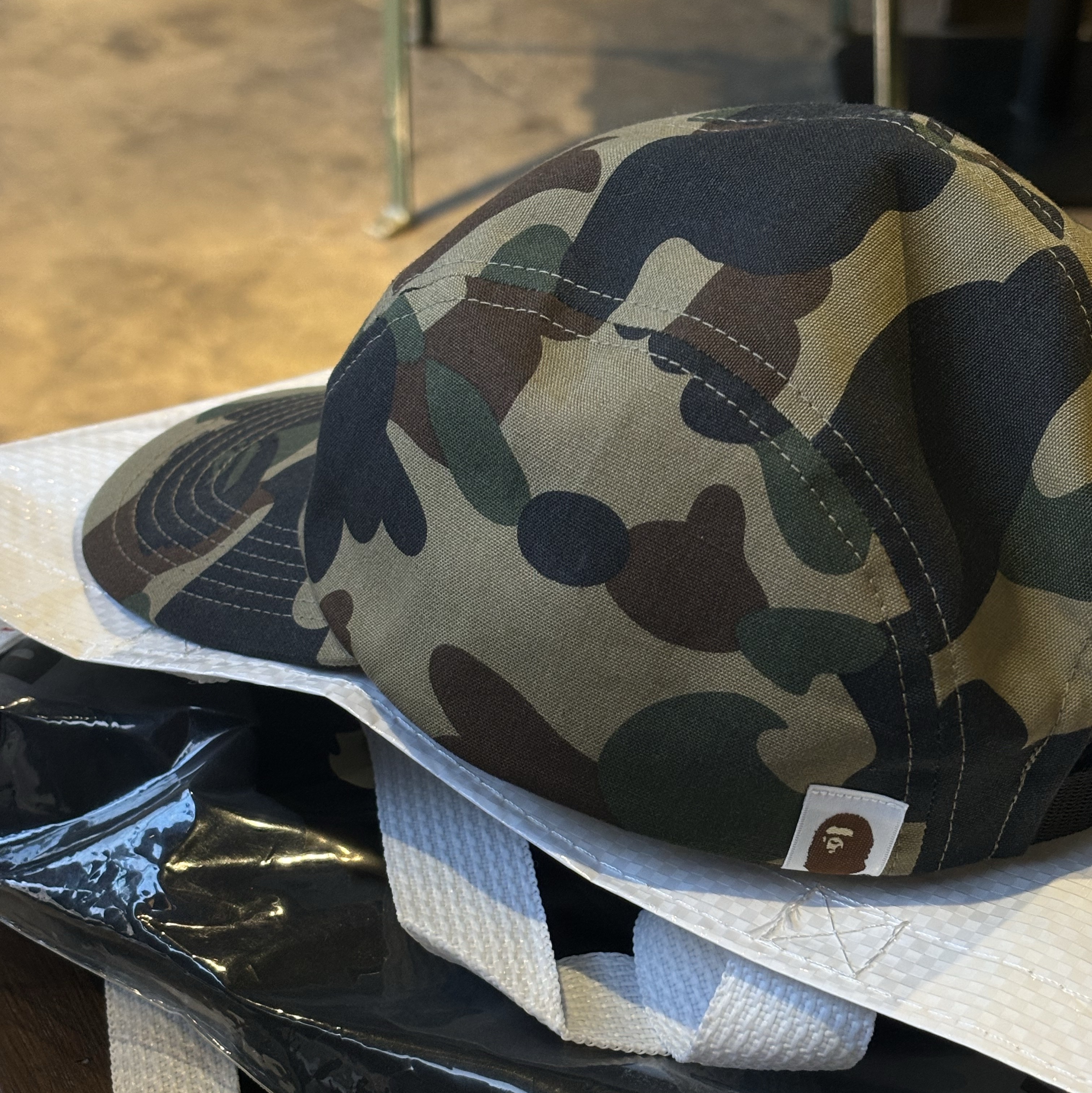 BAPE 1st Camo Jet Cap Army Green 착용 스타일