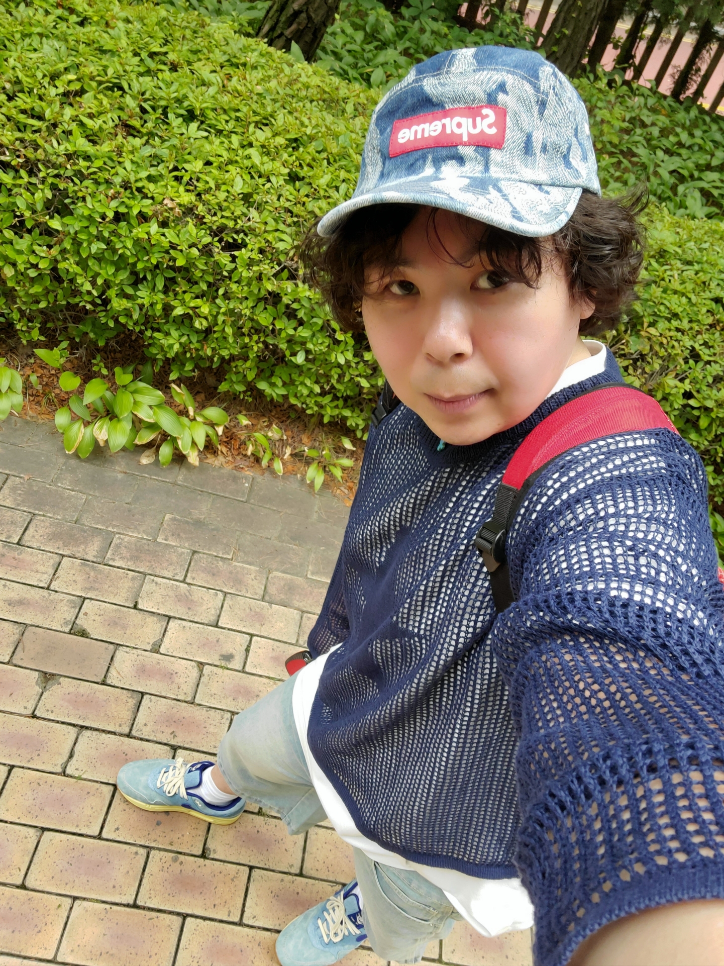 Nike Air Max 1 Premium Dirty Denim, Supreme Flames Jacquard Denim Camp Cap Washed Indigo - 23SS 착용 스타일