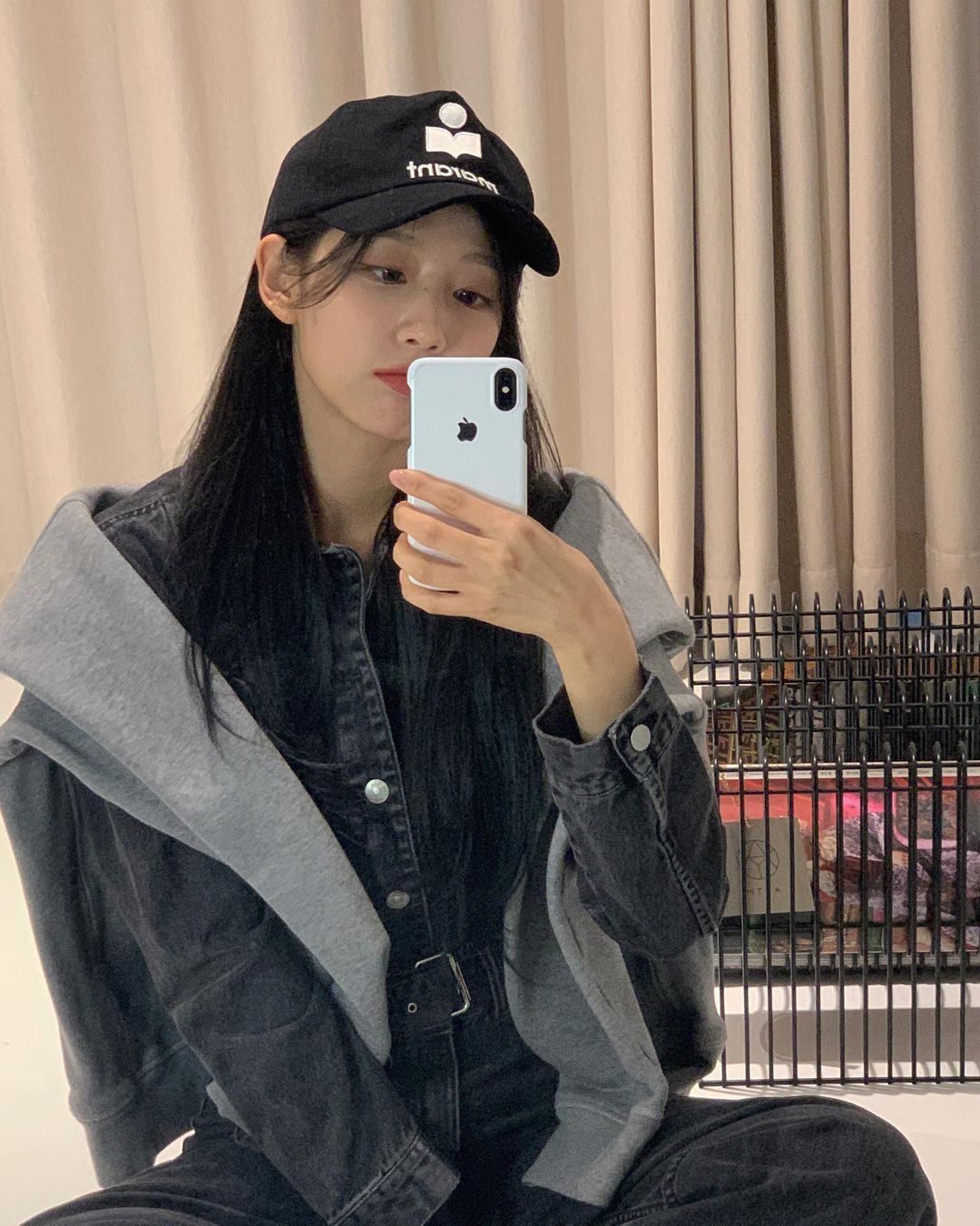Isabel Marant Tyronyh Cap Black Ecru, (W) Isabel Marant Tyron Cap Indigo - 22SS 착용 스타일 - 2