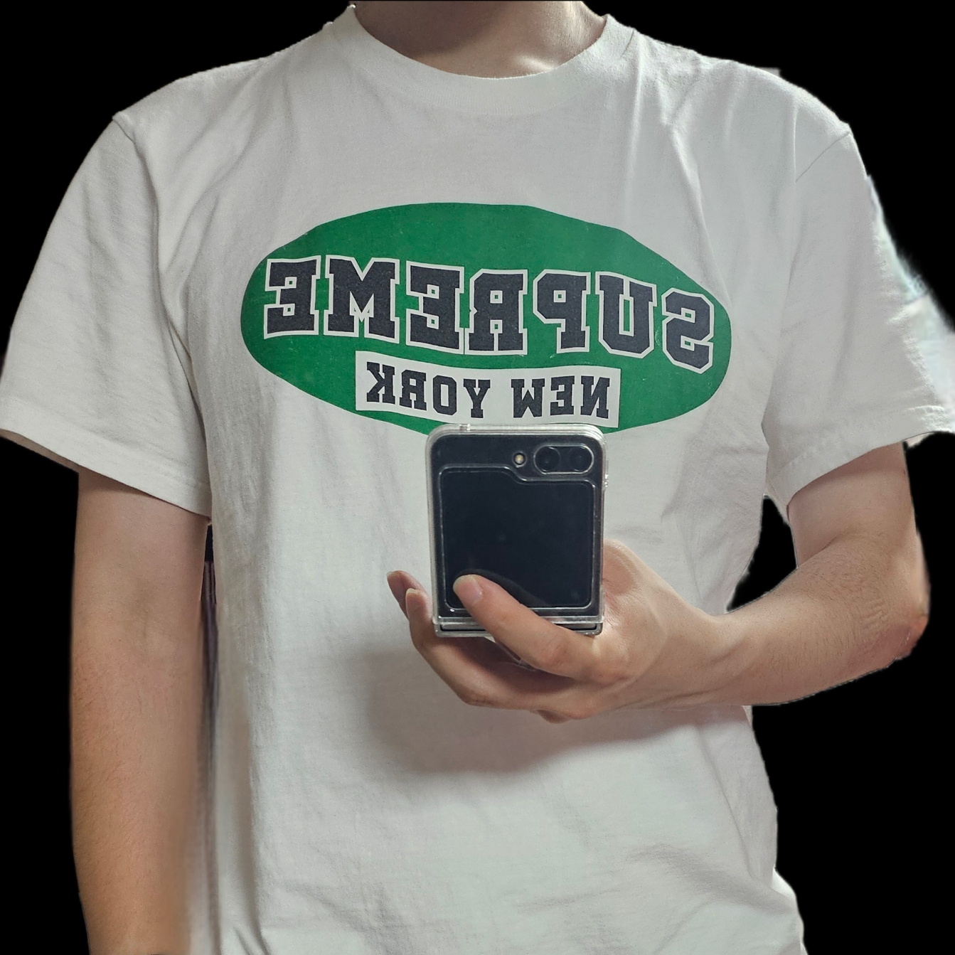 Supreme New York T-Shirt White - 23SS 착용 스타일